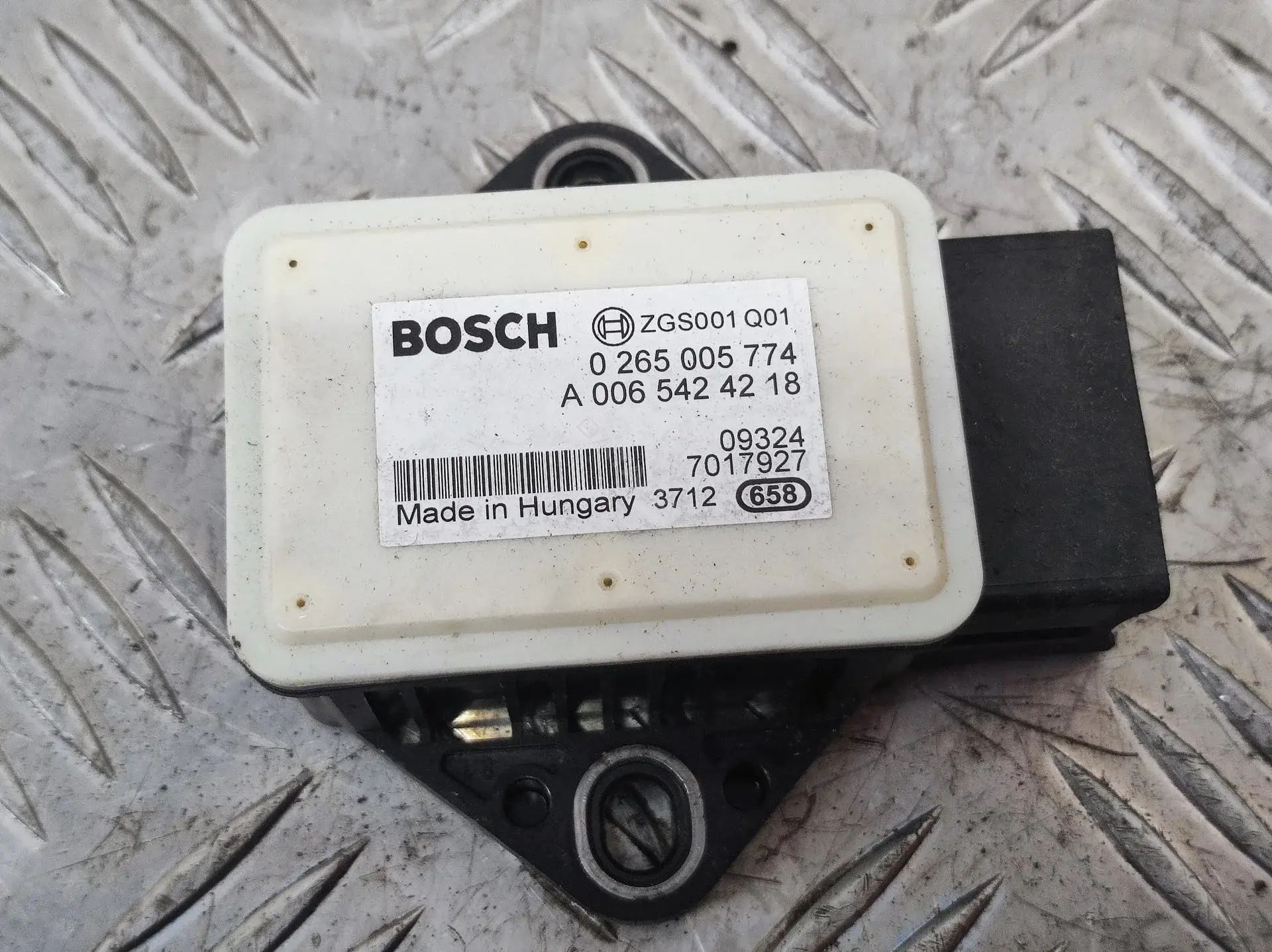 Датчик ускорения 0065424218, A0065424218