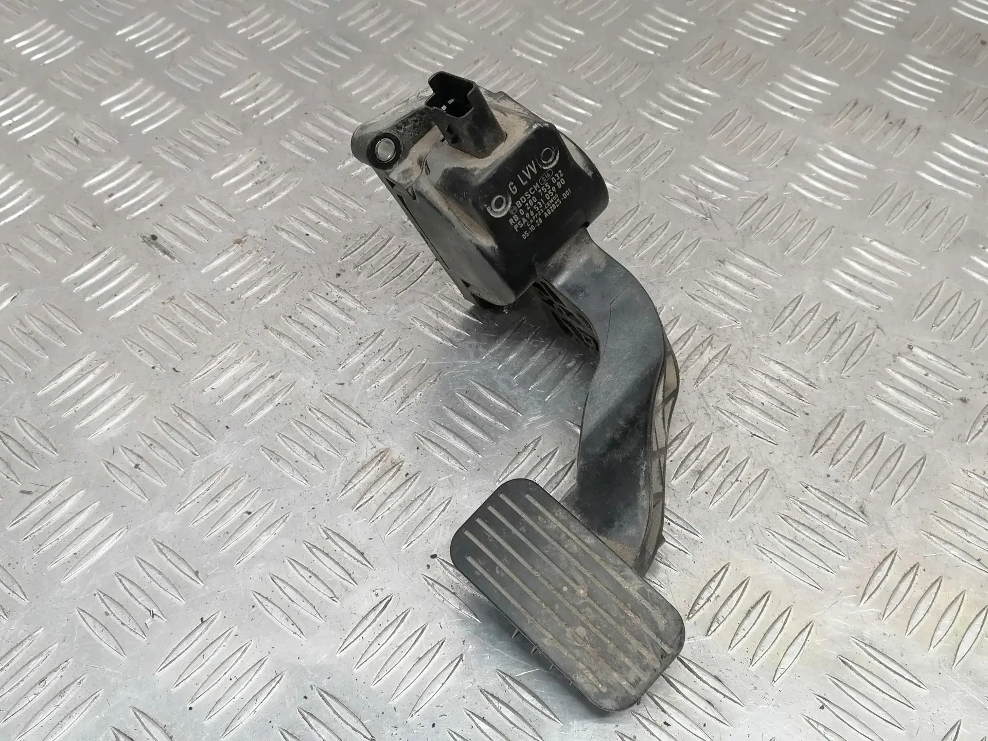 Педаль газа 9653105980
