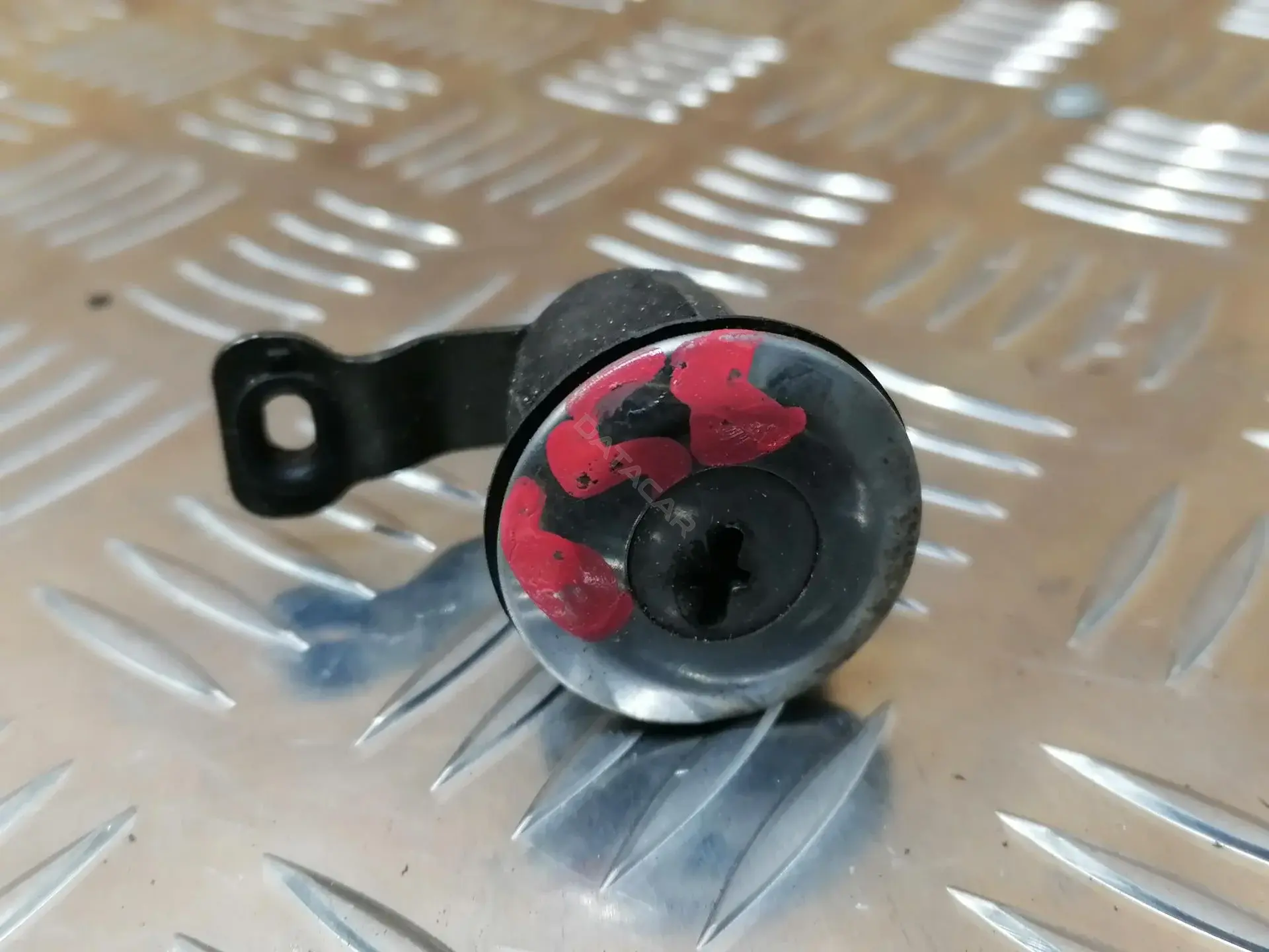 Личинка замка двери 9170Z8