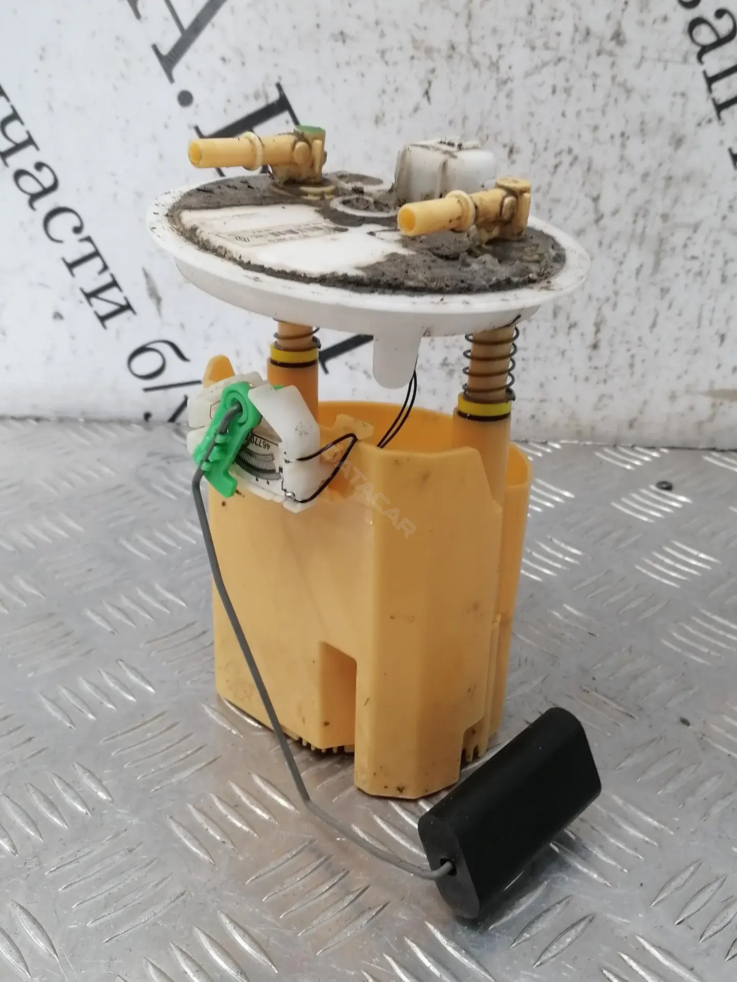 Датчик уровня топлива 8200397677