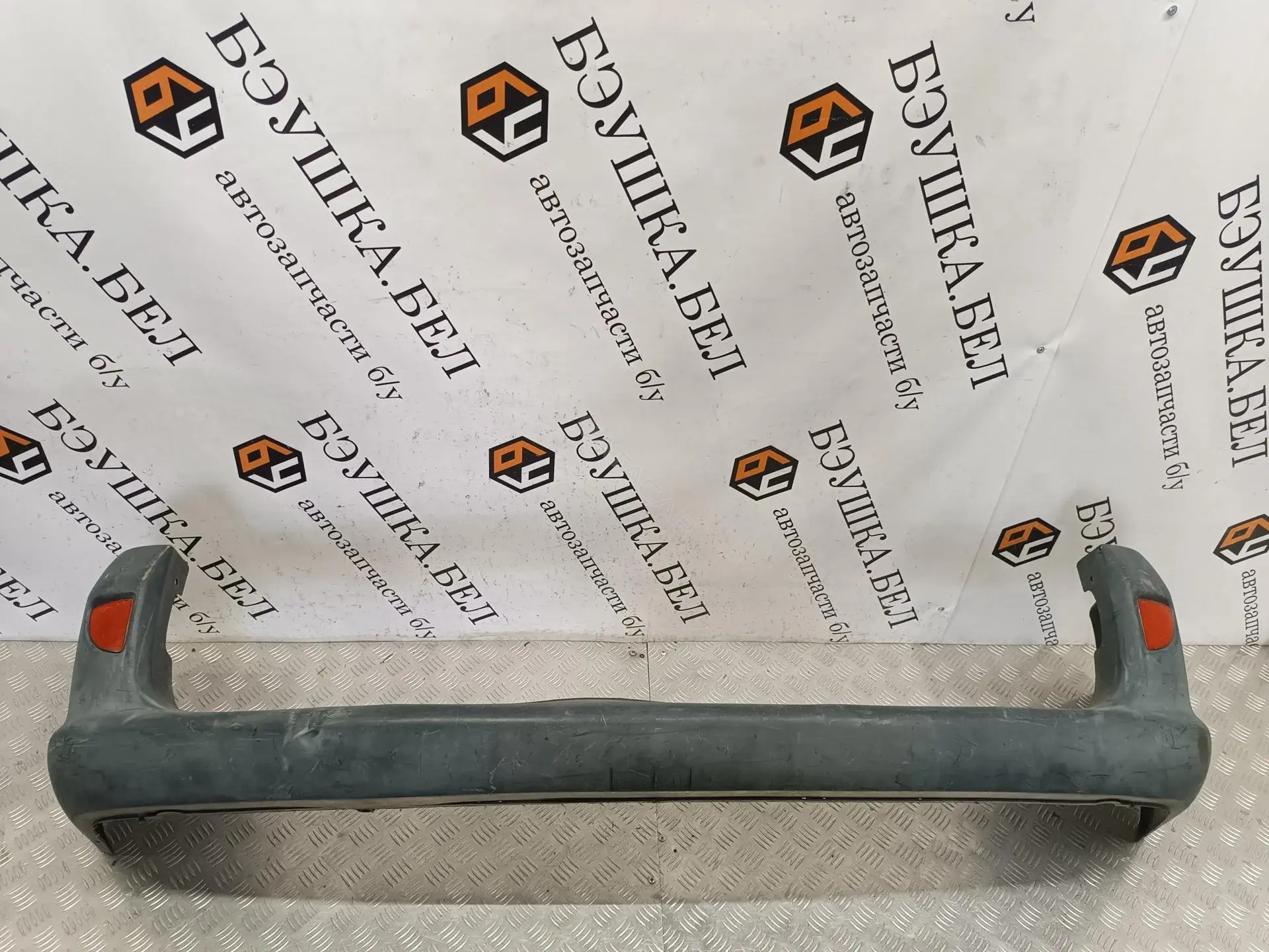 Задний бампер 8200150631ND