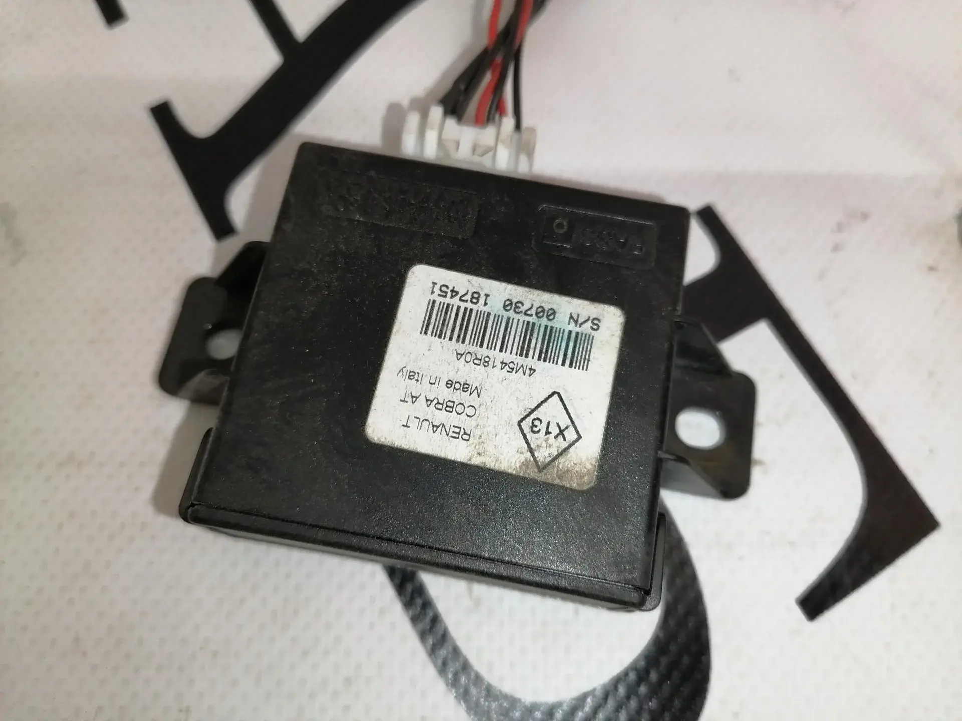 Блок управления сигнализацией 4M5418R0A