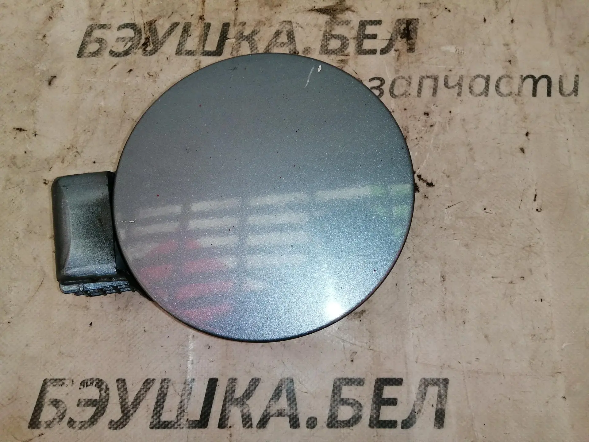 Крышка лючка топливного бака 695102B000