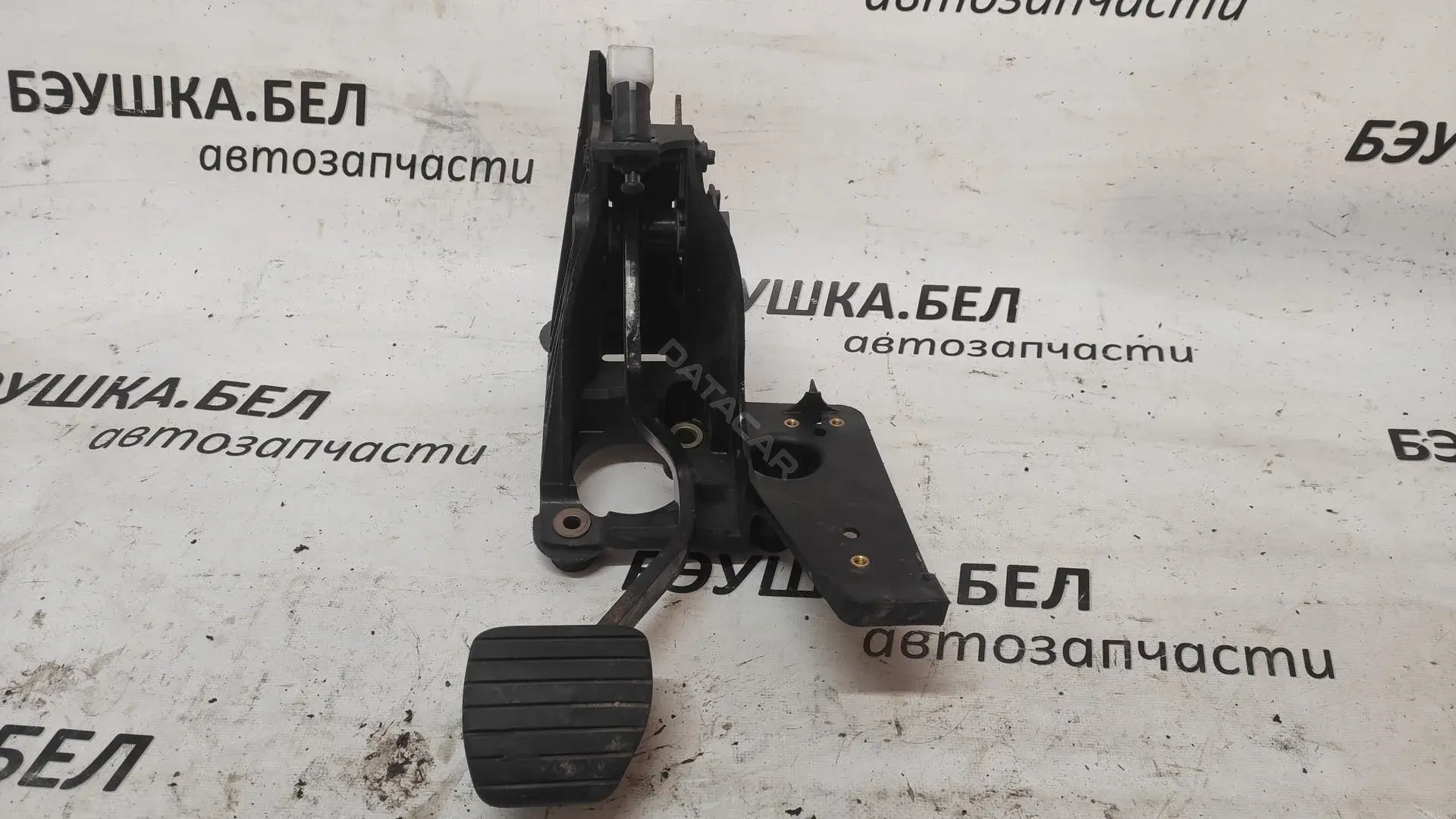 Педаль тормоза P955308