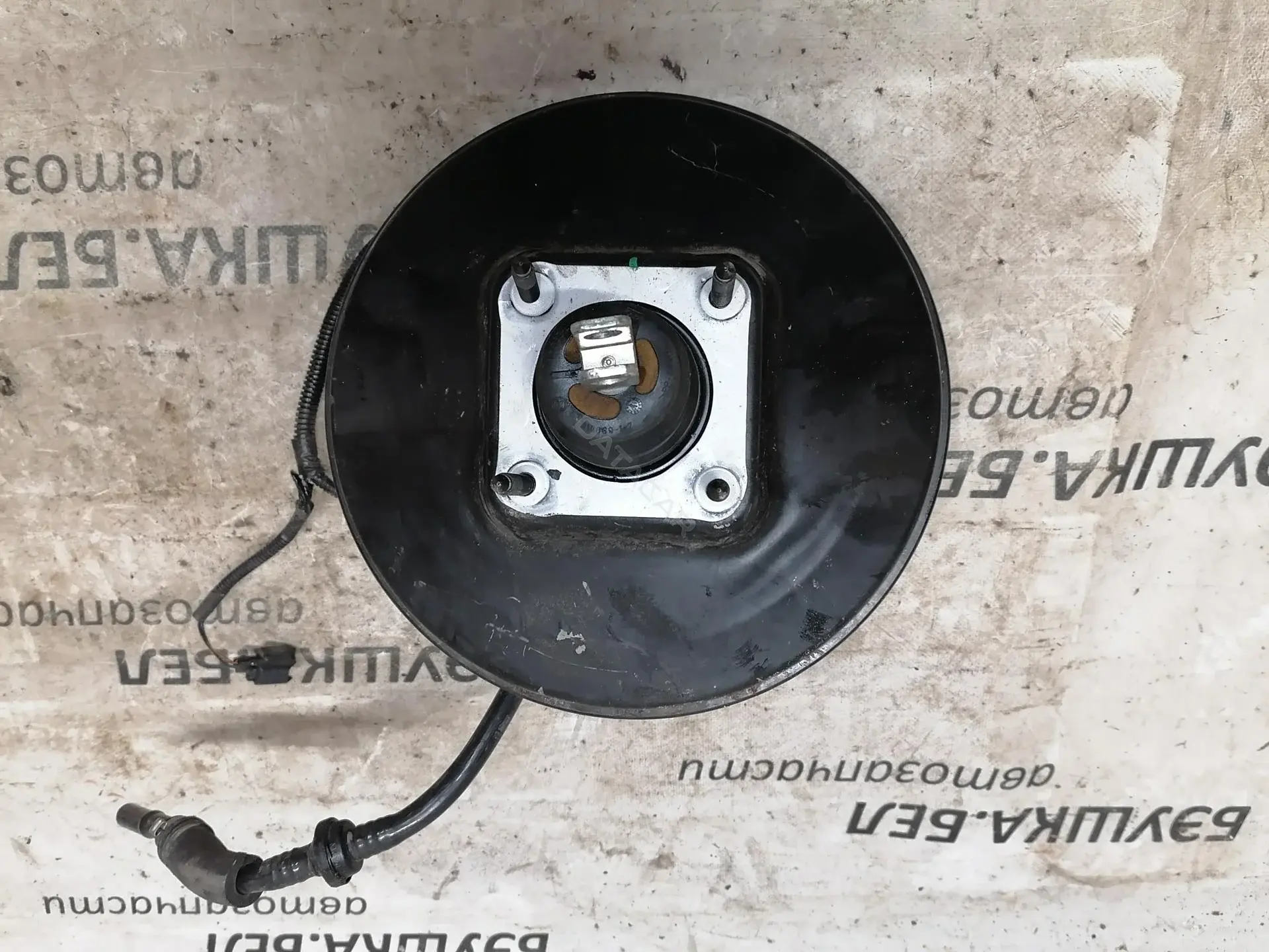 Вакуумный усилитель тормозов 6N512B195AB