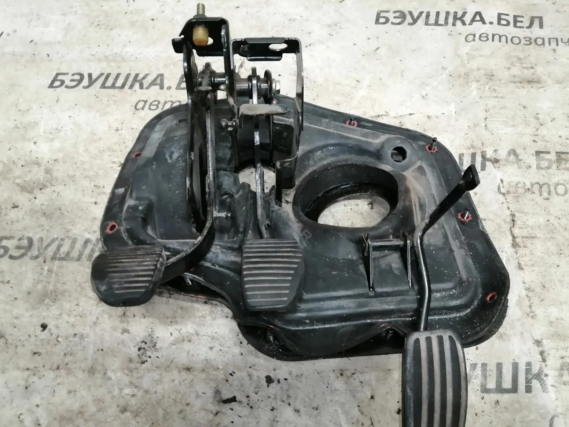 Узел педальный (блок педалей) P957712