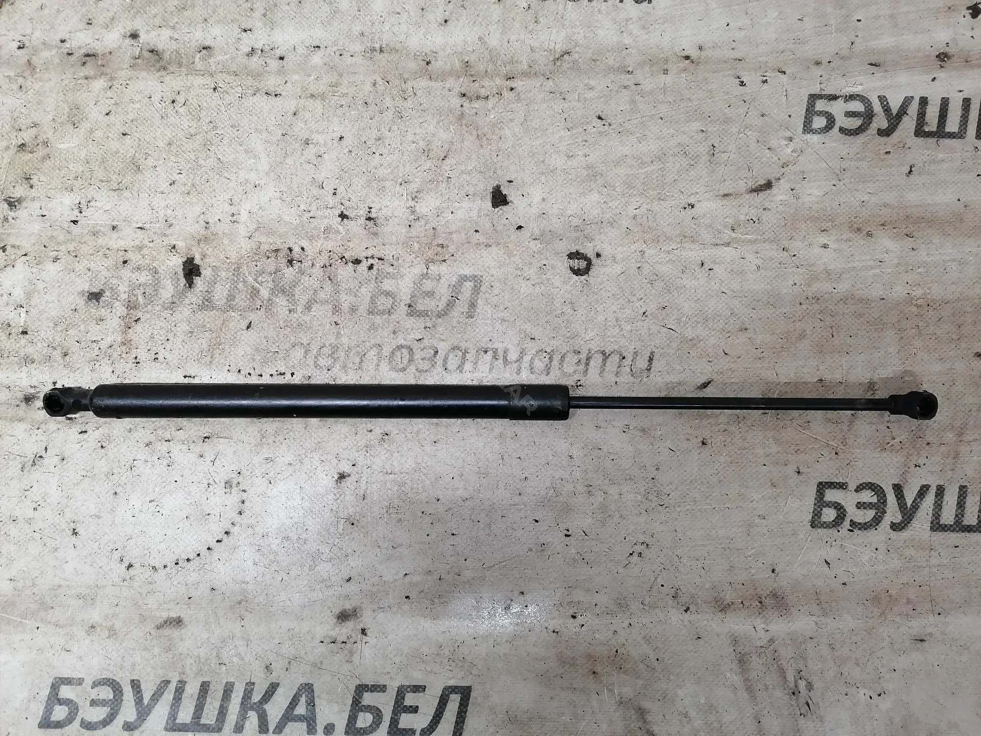 Амортизатор крышки багажника, капота, заднего стекла P964148