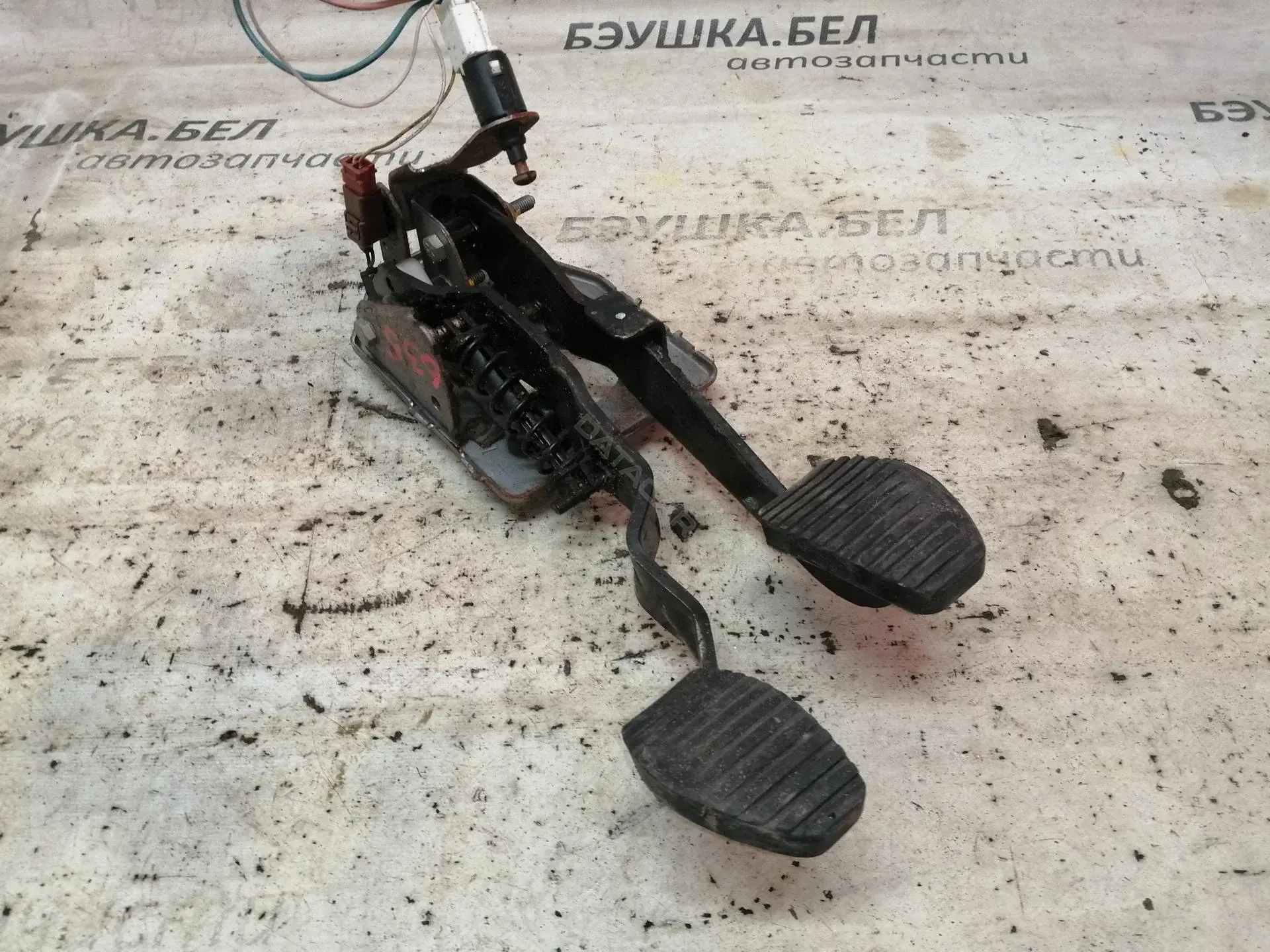 Узел педальный (блок педалей) 9665193080