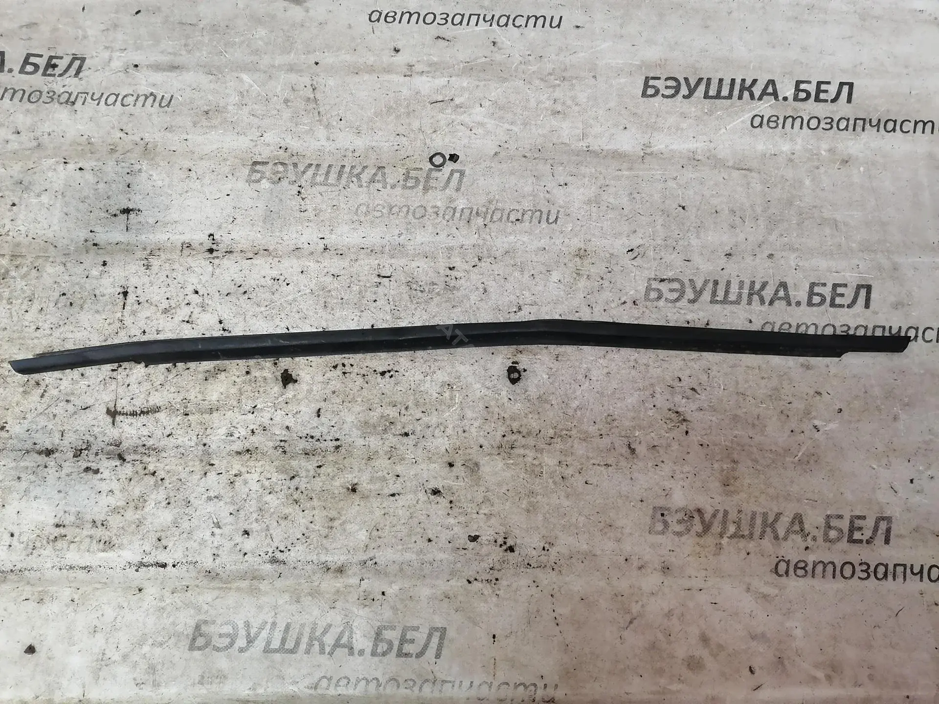 Молдинг двери K1211229