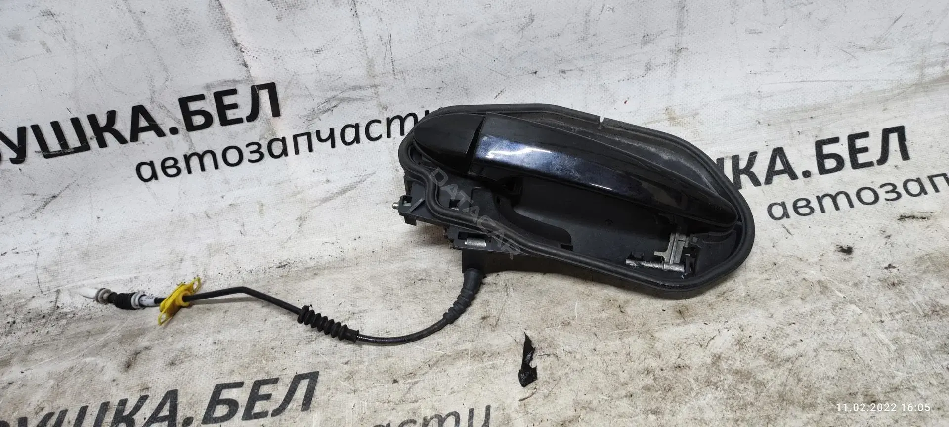 Ручка двери 51213411277
