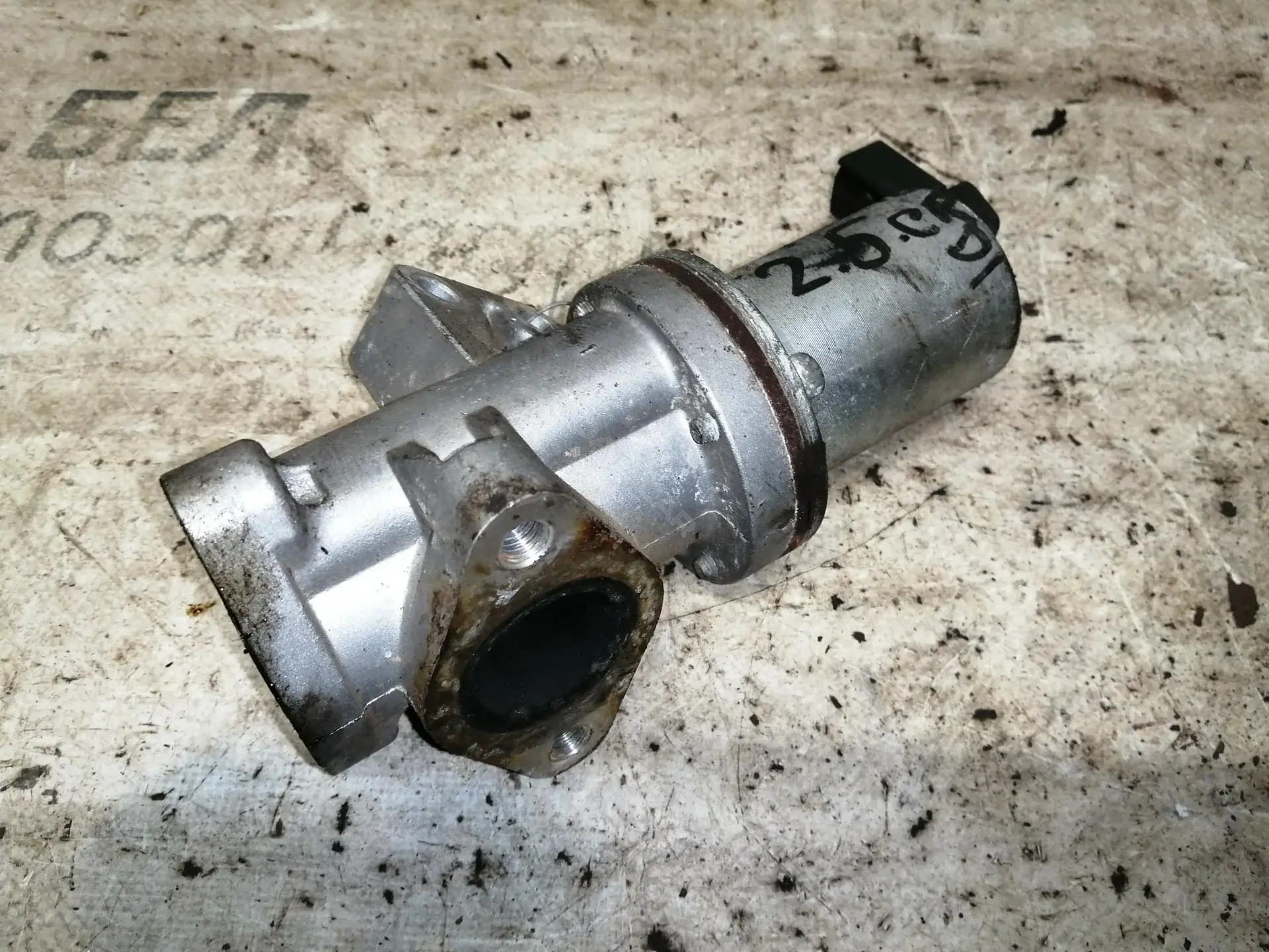 Клапан ЕГР 284104A100, 284104A100RW, 555215