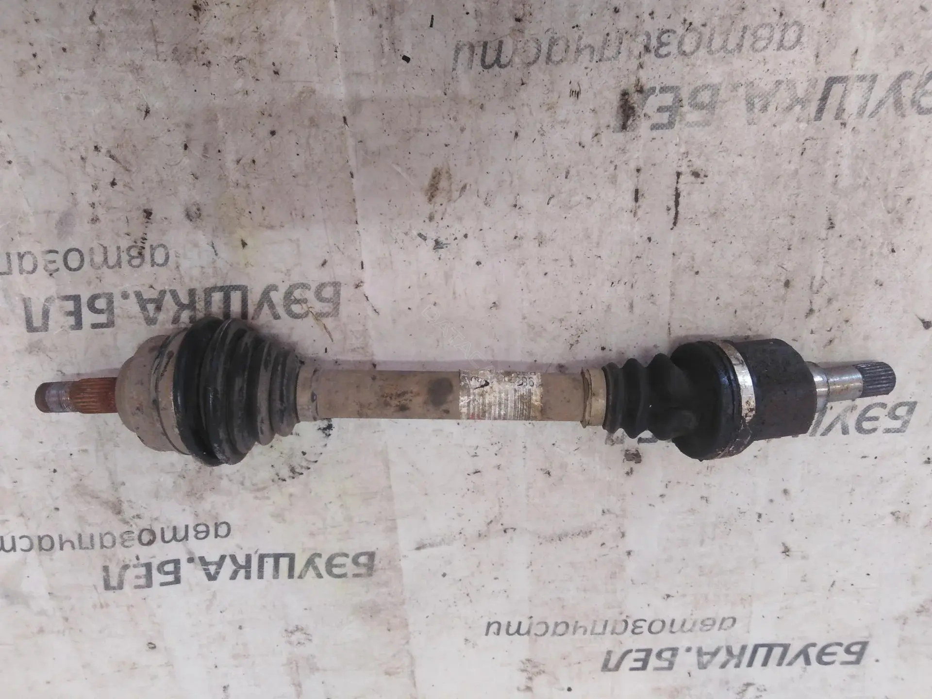 Приводной вал / Полуось 9637117780, CD6153, CI1045