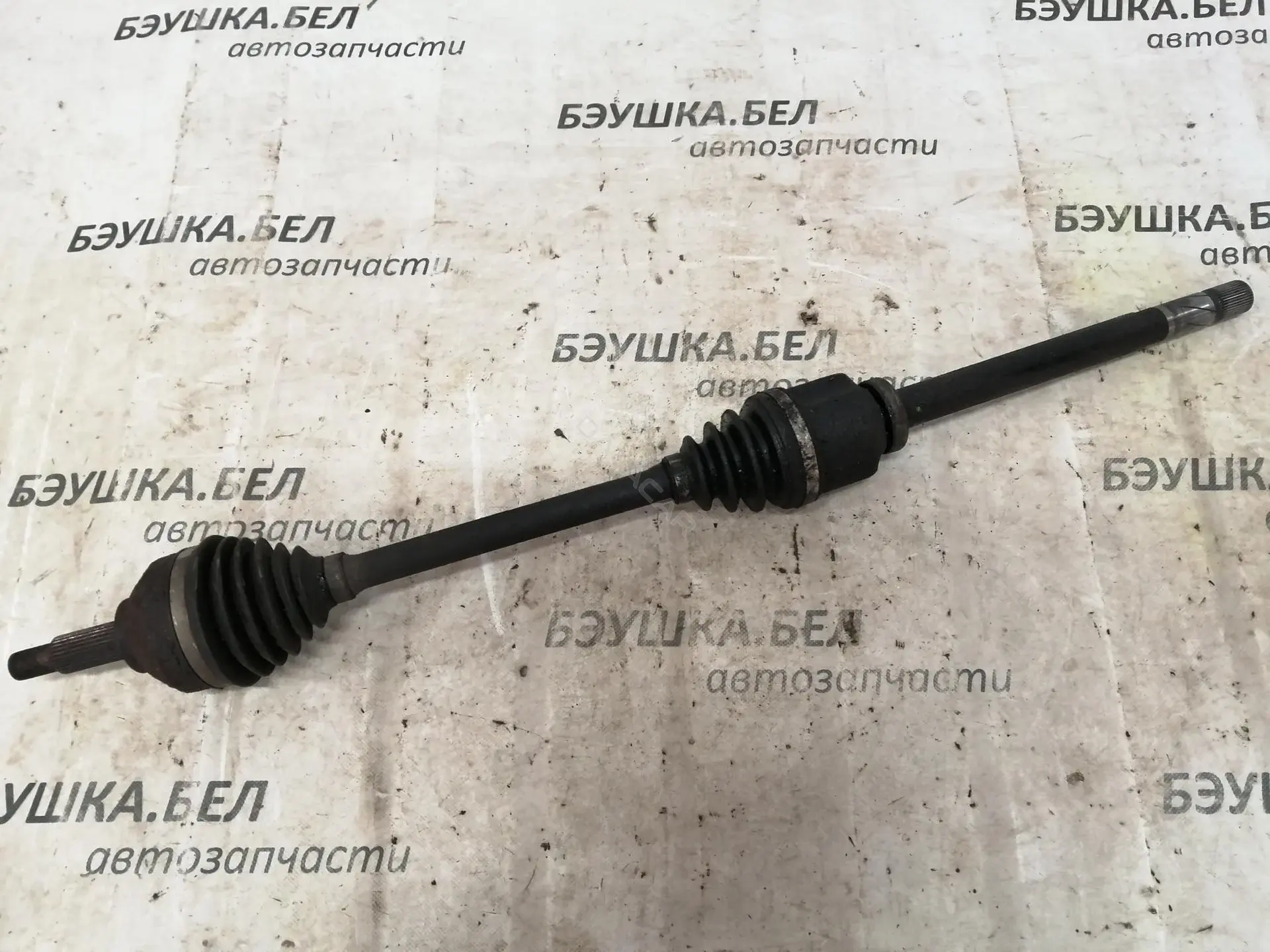 Приводной вал / Полуось 4406169