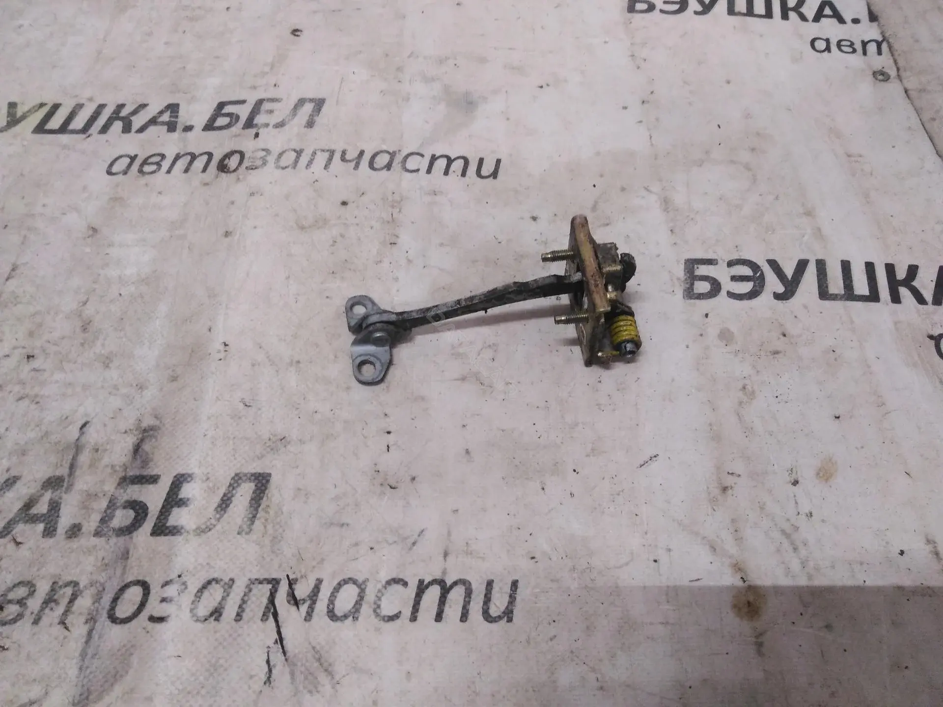 Ограничитель двери 2332Z31, 6004000138P, 9181G1