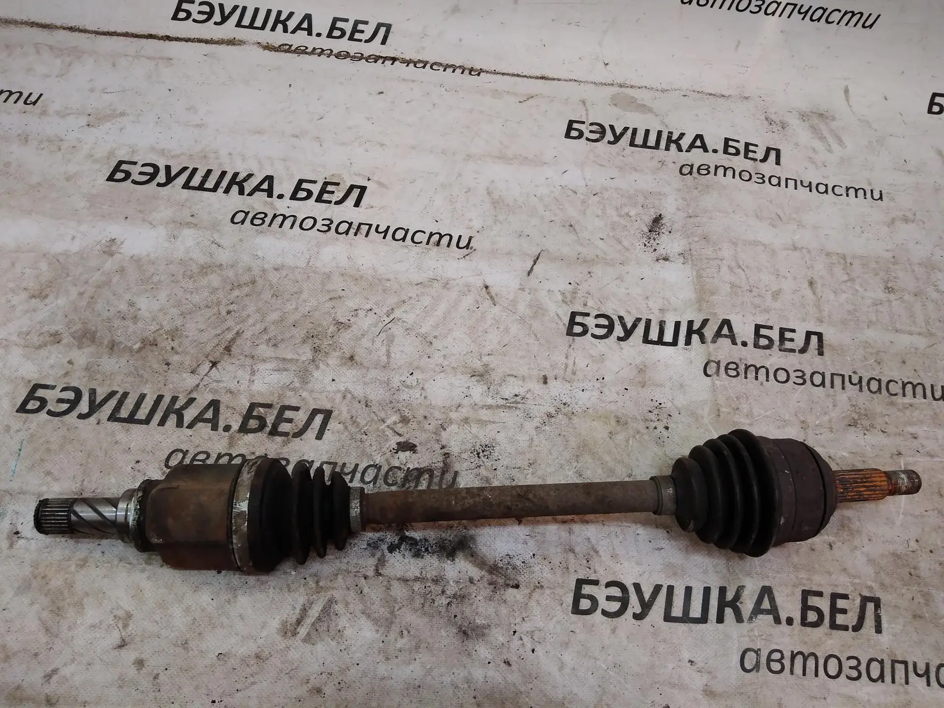 Приводной вал / Полуось 30540, 8200618501, CD6703