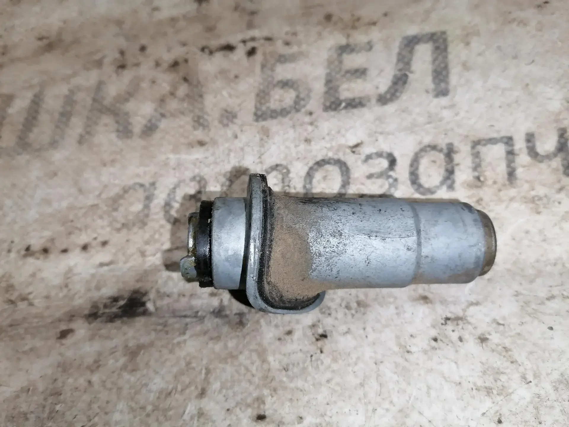 Личинка замка двери 107827573BA