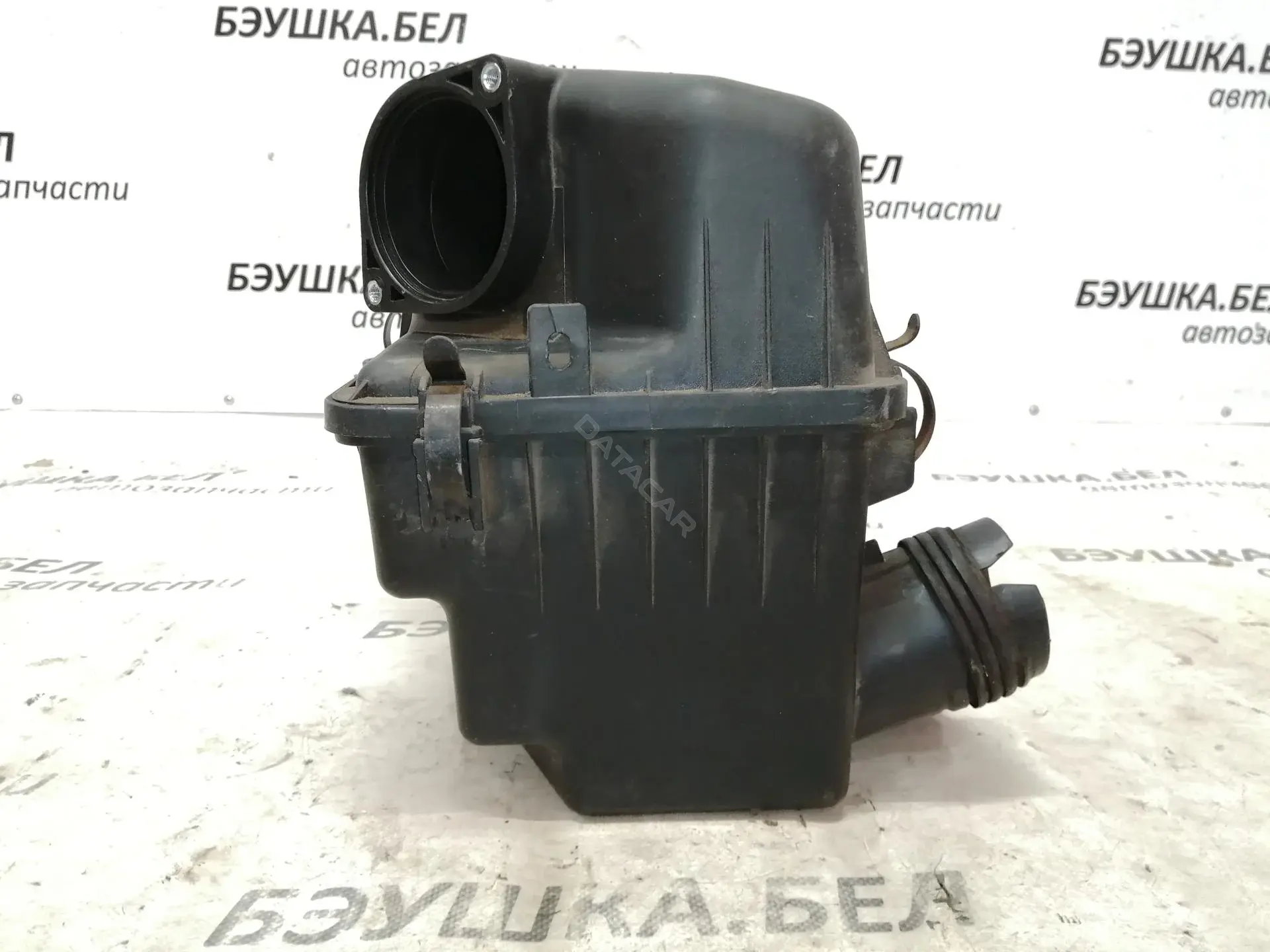 Корпус воздушного фильтра 281102H000