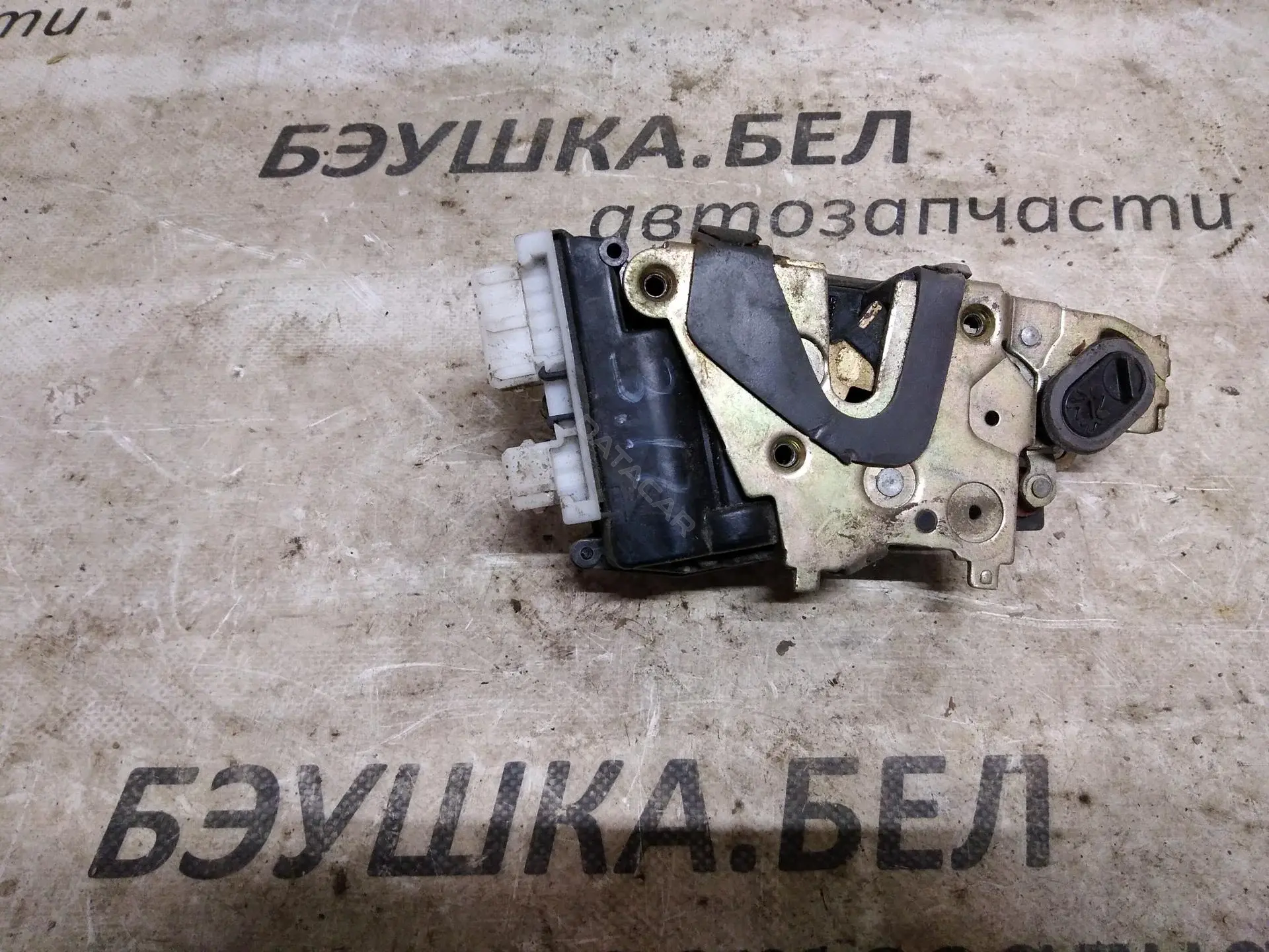 Замок двери P981802