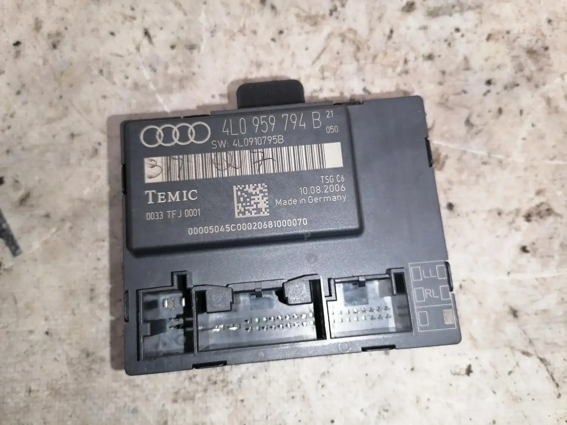 Блок управления двери 4L0959794B