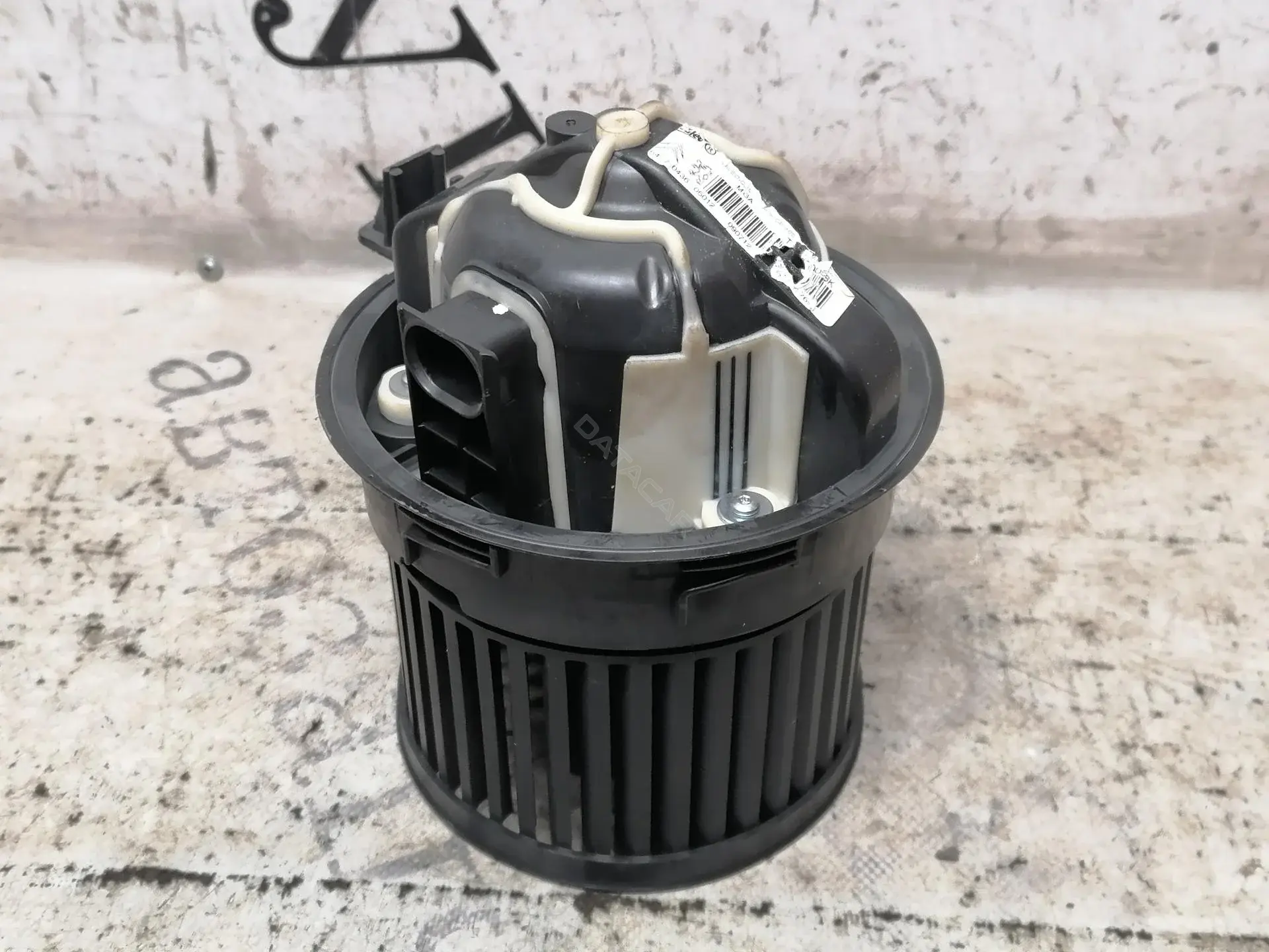 Моторчик печки T1000588K