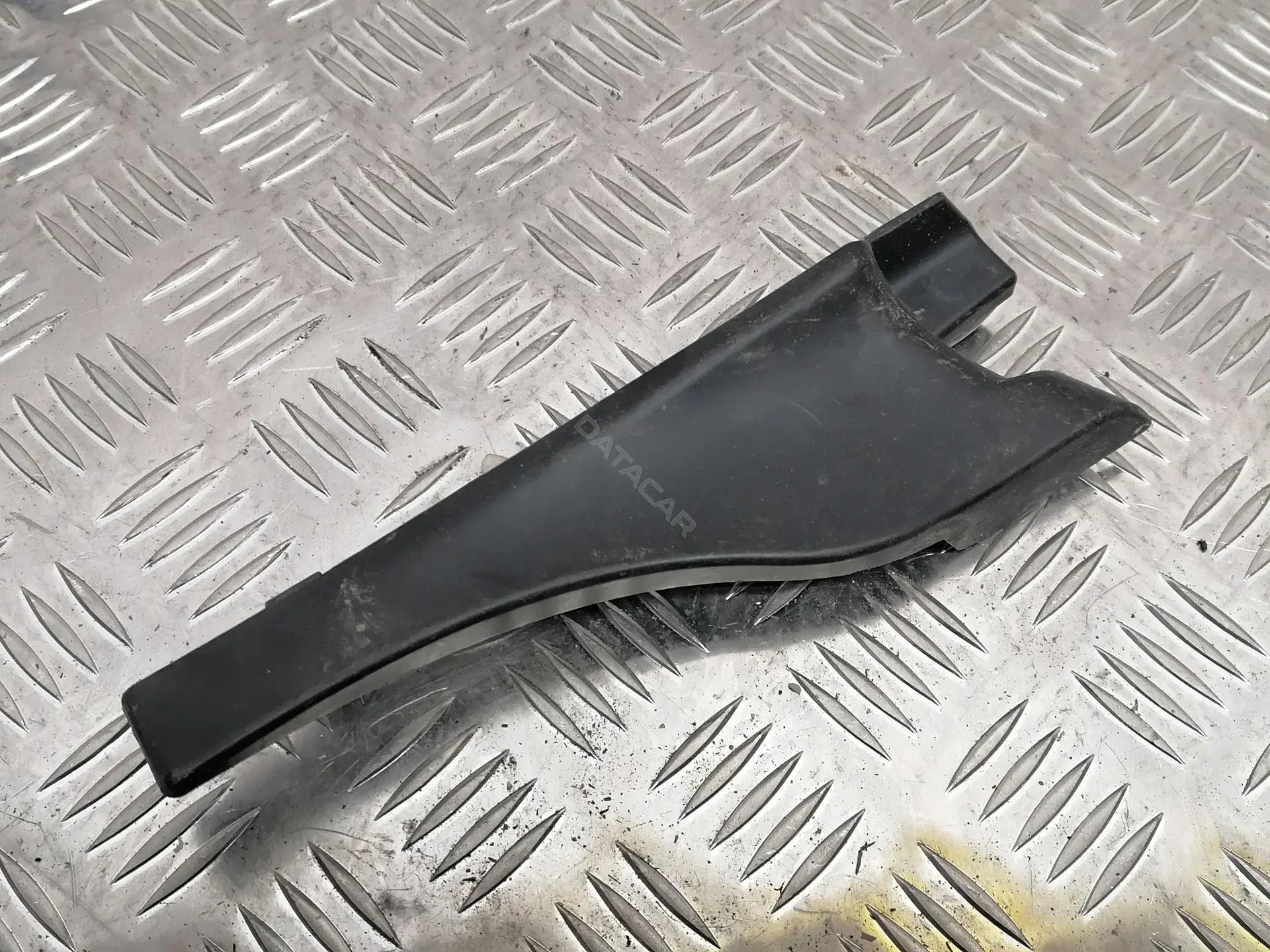Молдинг лобового стекла 8200273993
