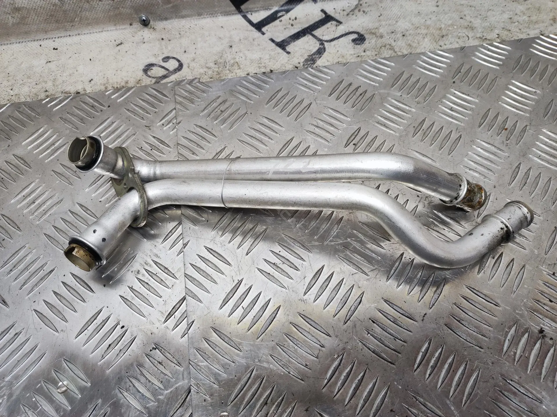 Патрубок печки P989536
