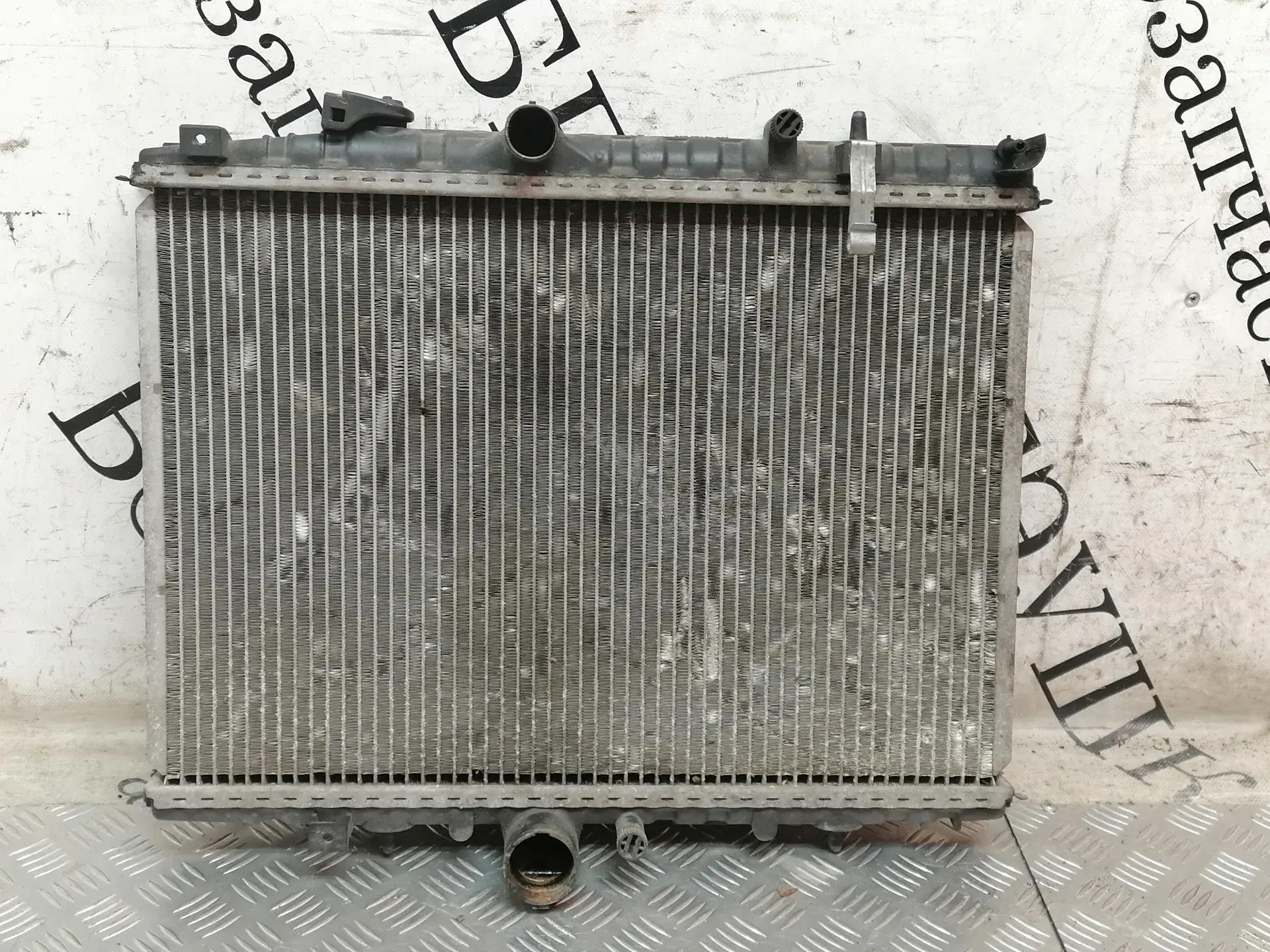 Радиатор охлаждения 1330Q4, 160059N, 350213986000