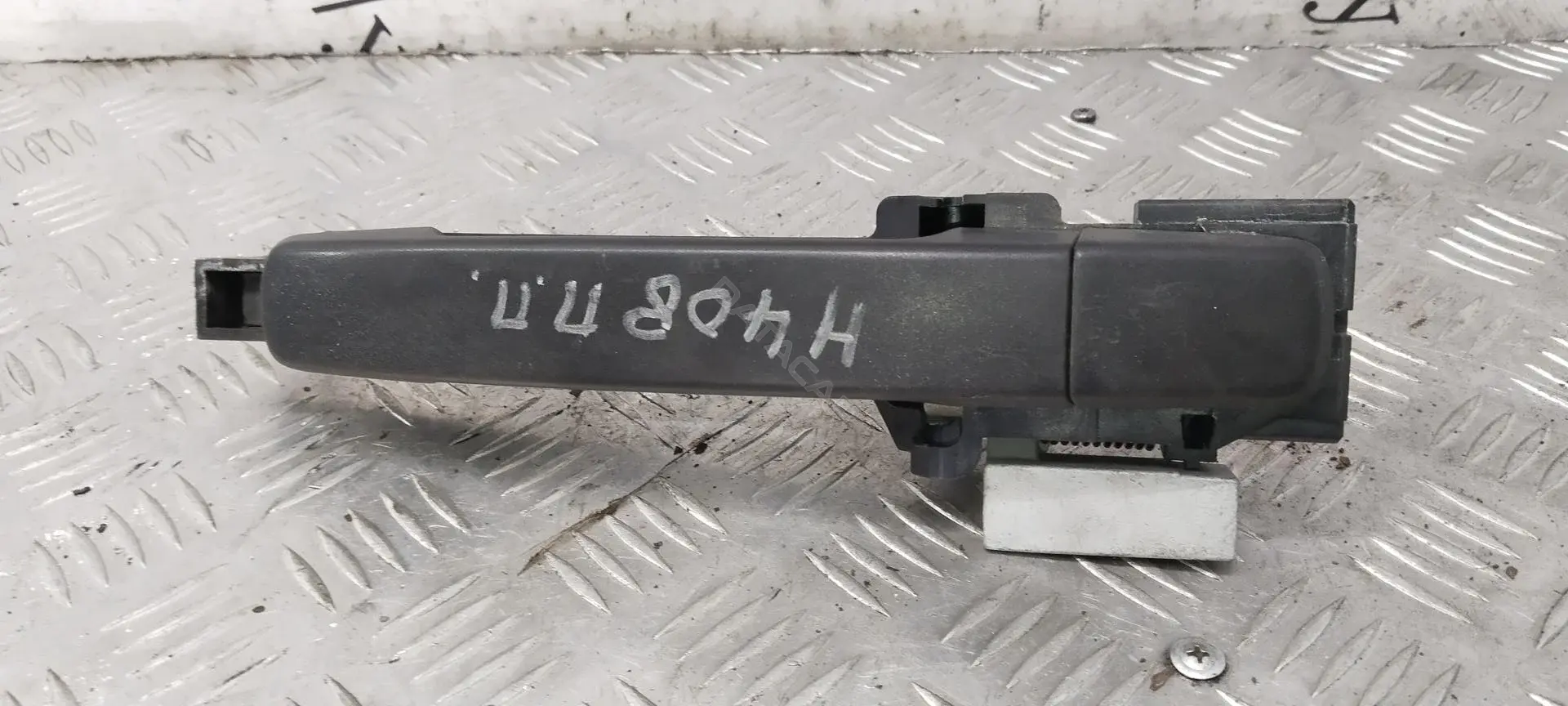 Ручка двери 80610EB300
