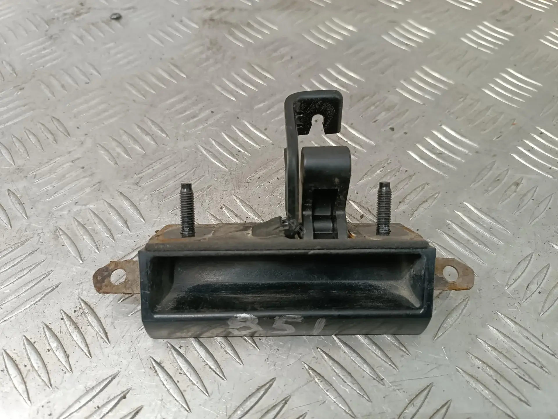 Ручка крышки багажника P998856