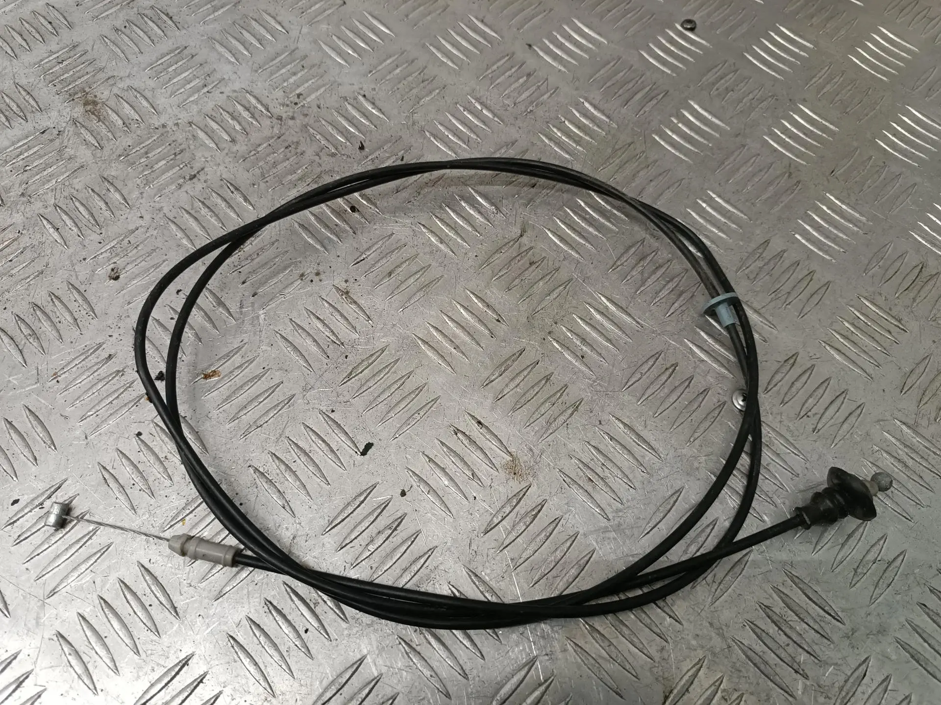 Трос капота CC2956720