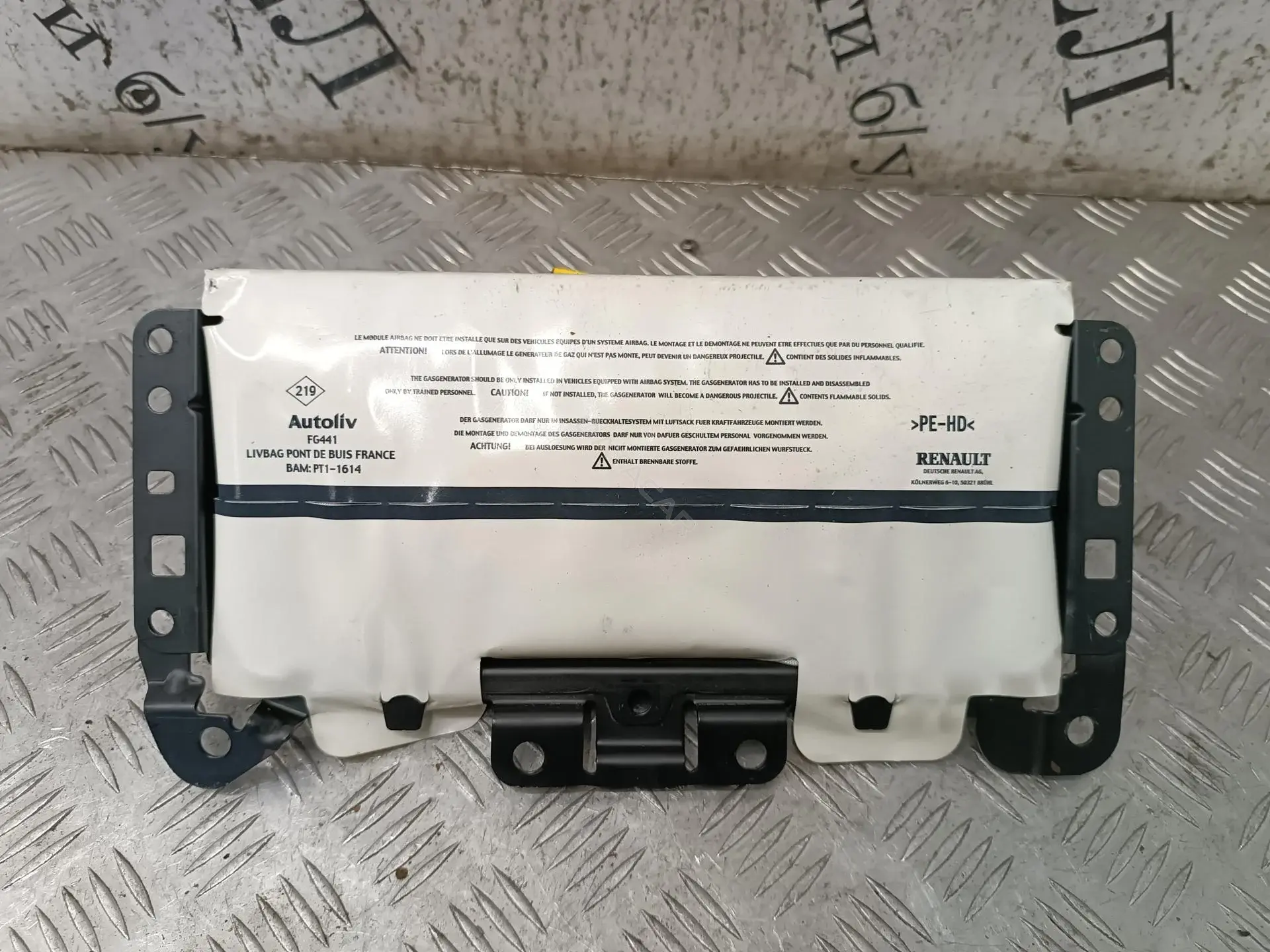 Подушка безопасности 8200293630