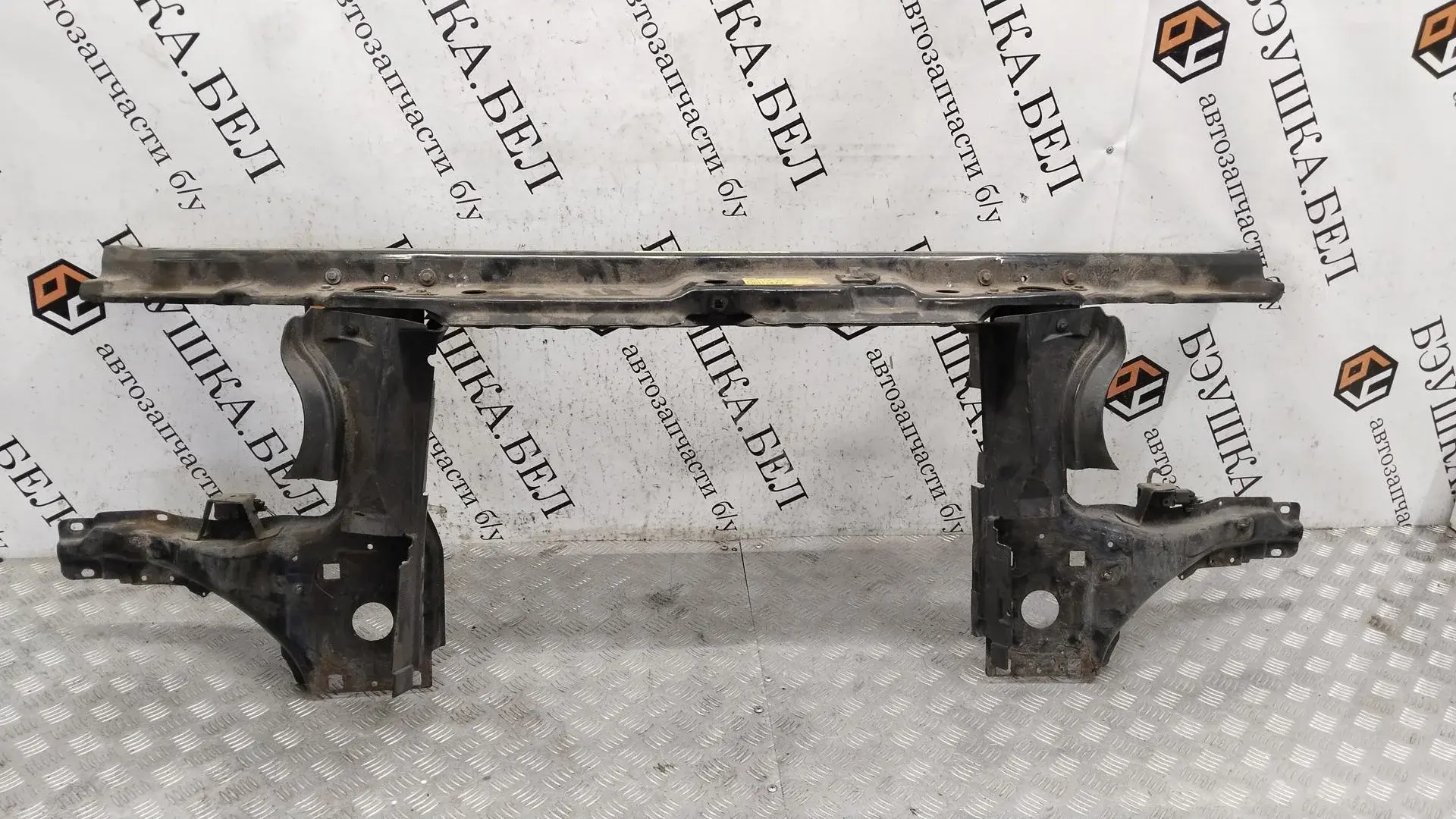 Панель передняя AH228A297AA