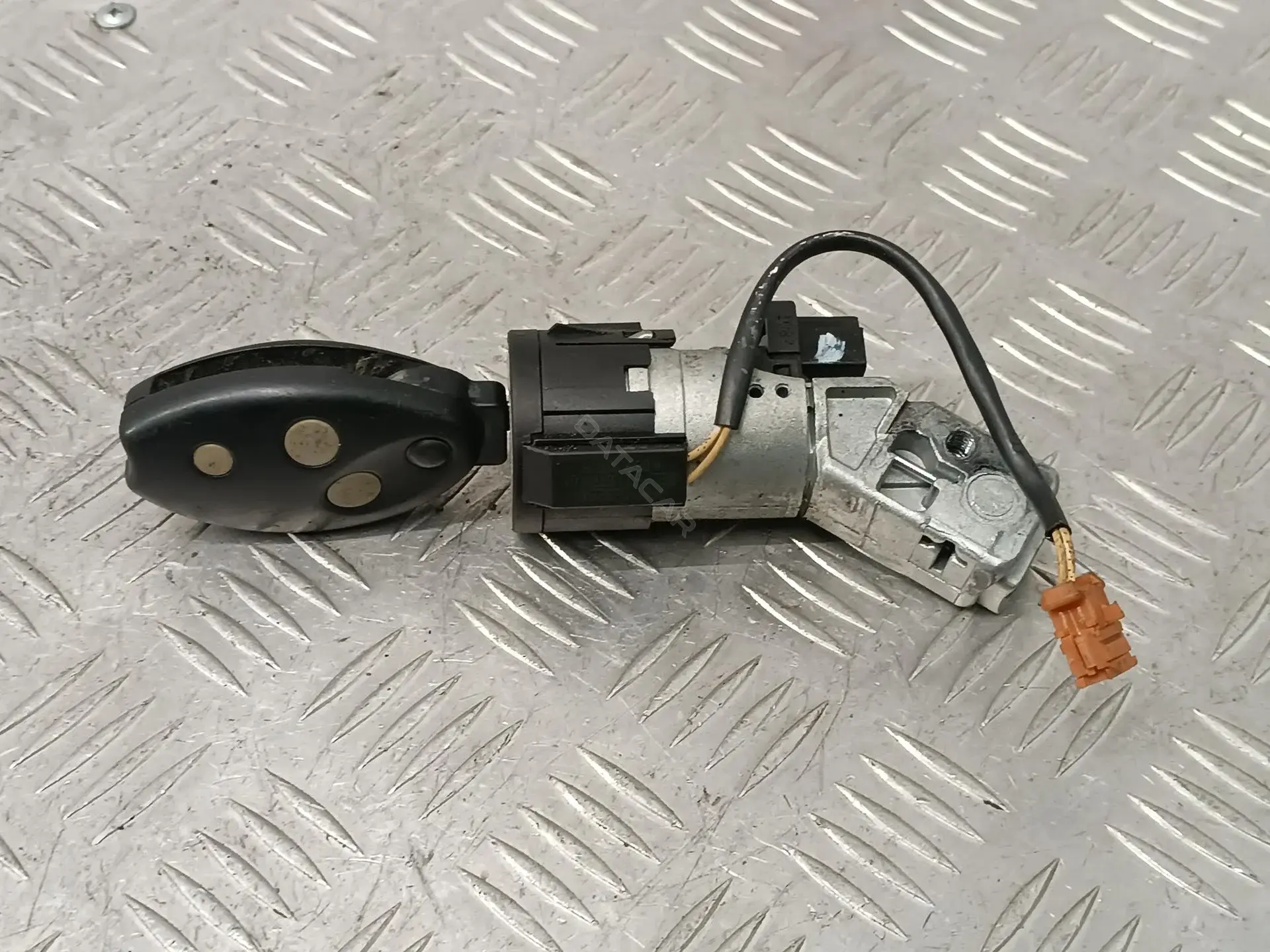 Замок зажигания 36410600