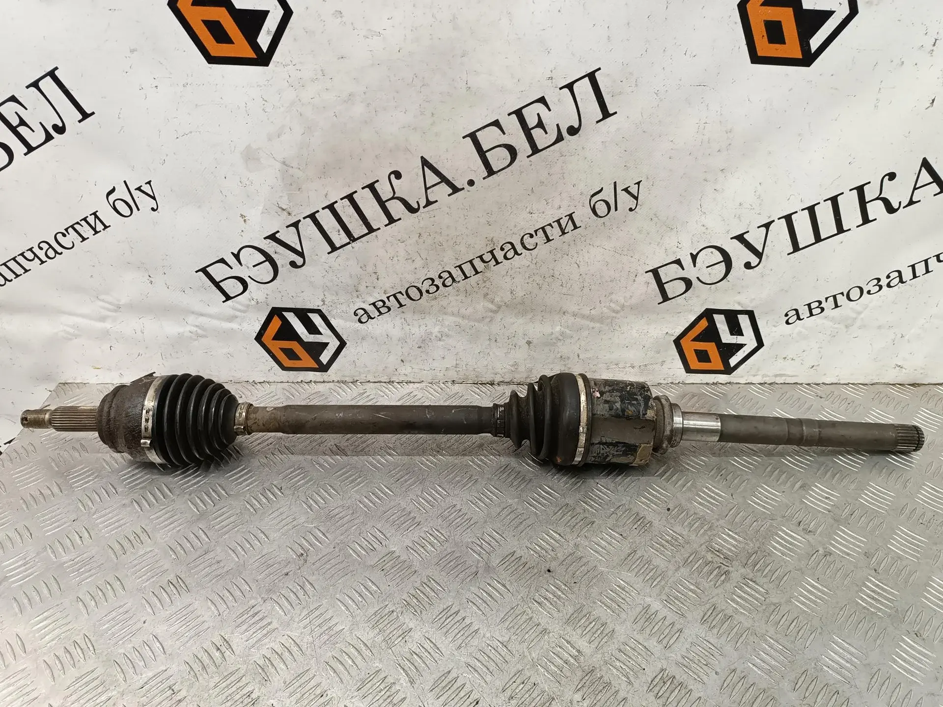Приводной вал / Полуось 3273PY
