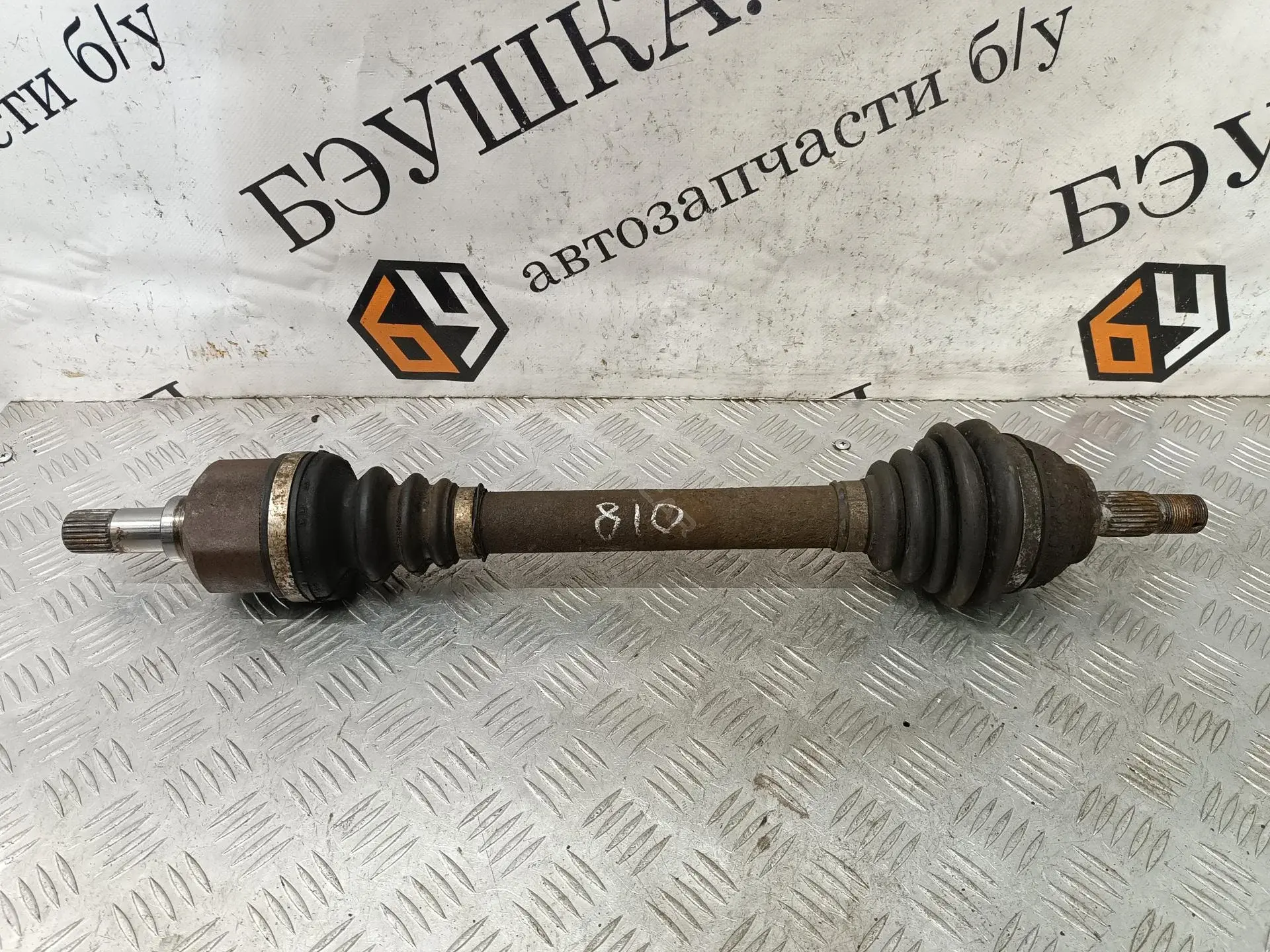 Приводной вал / Полуось 1582080SX, 3272LG