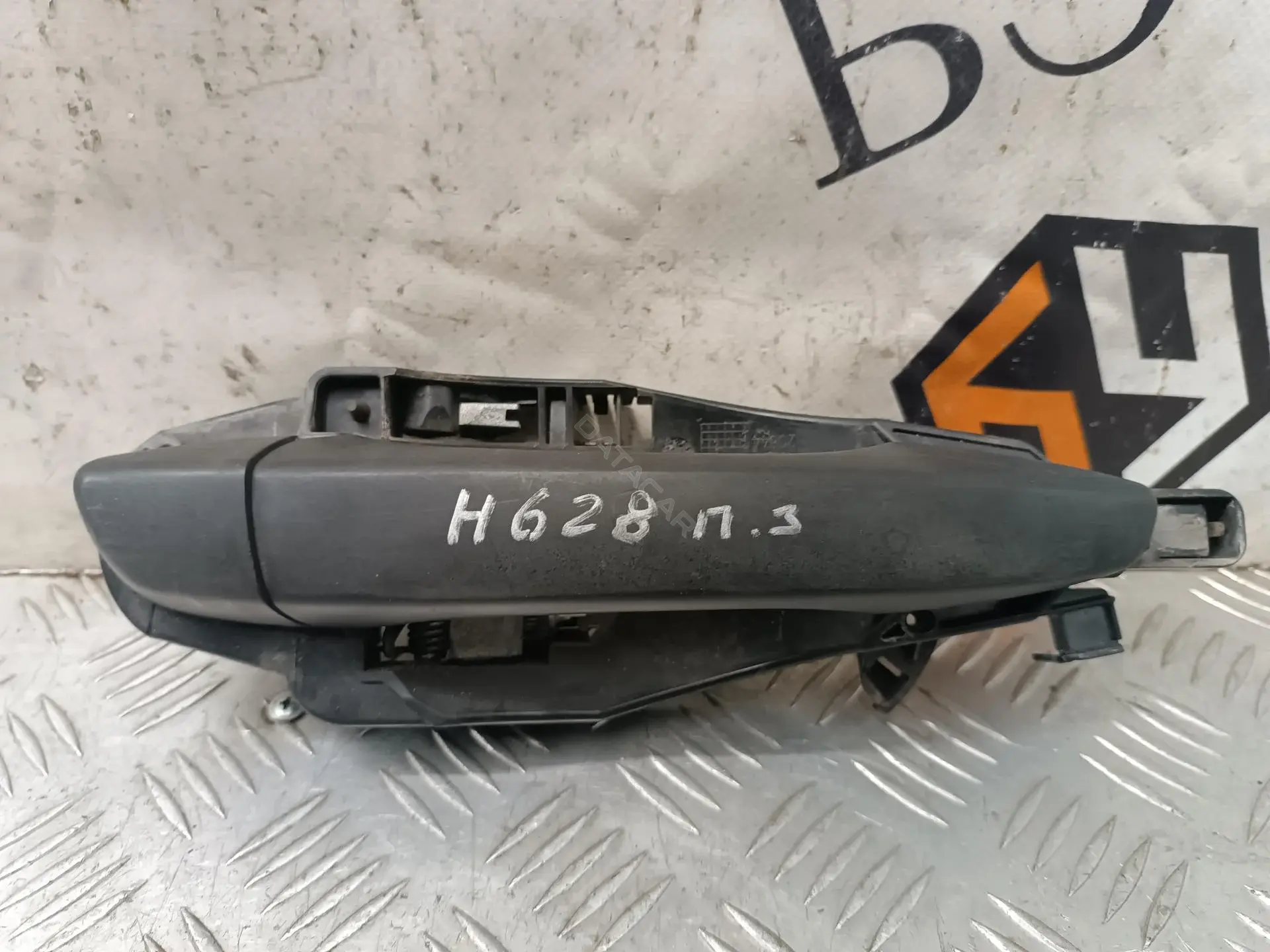 Ручка двери 132038010, 132038012, 2397Z43T