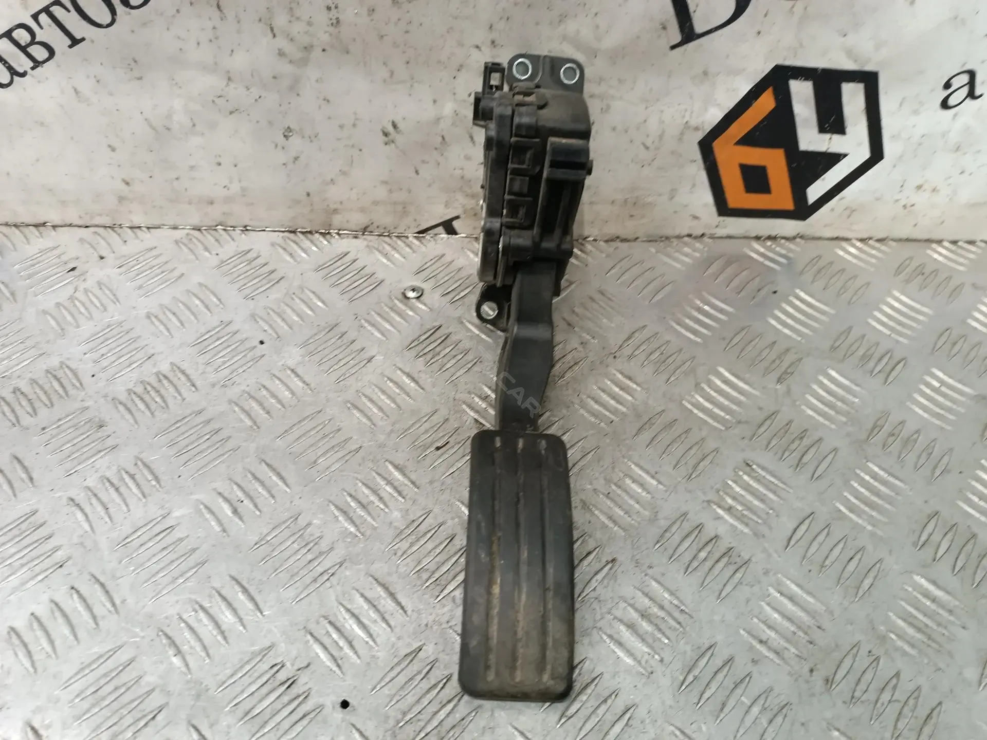 Педаль газа 8200386506