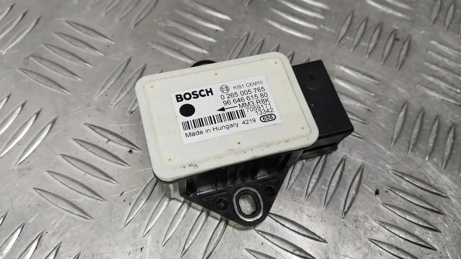 Датчик ускорения 9663187680, 9664661580