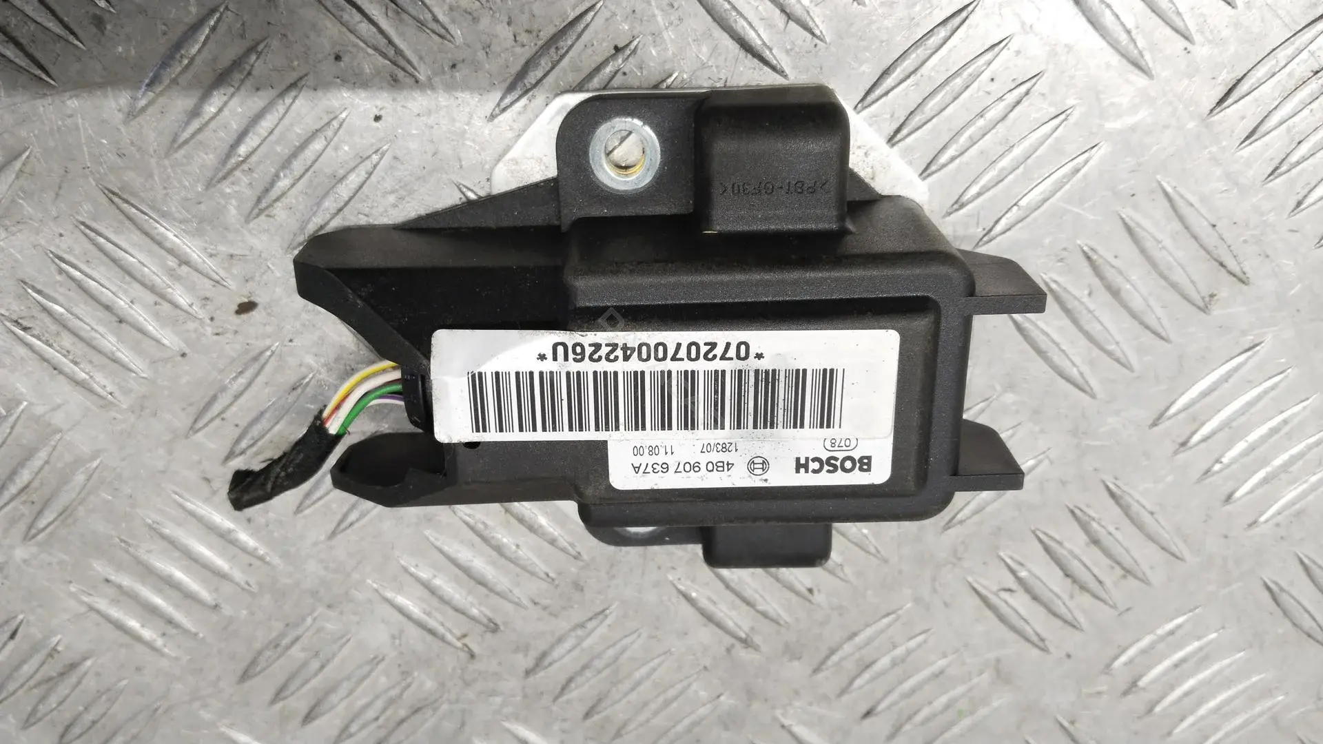 Датчик ускорения 4B0907637