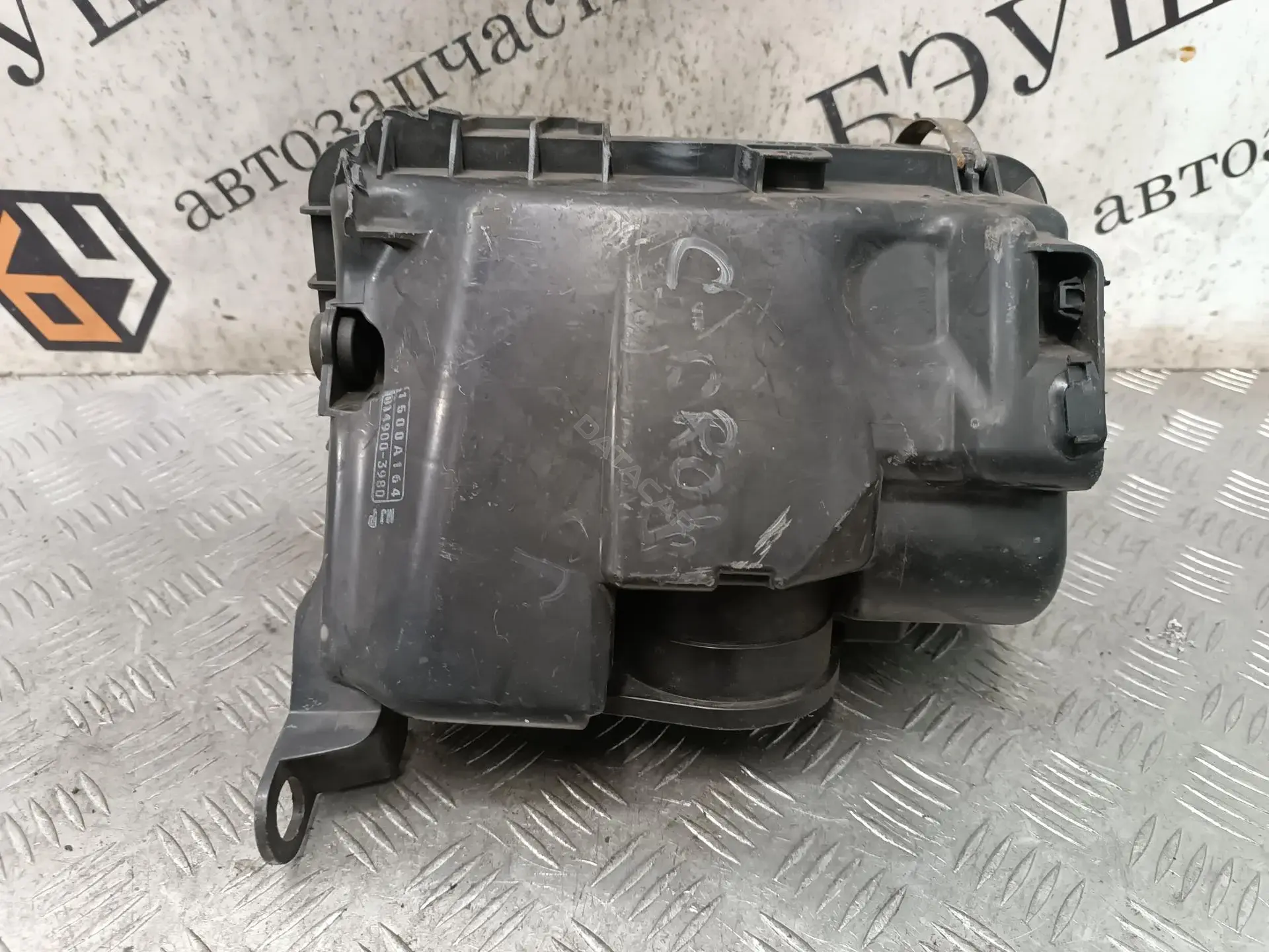 Корпус воздушного фильтра 1427N1
