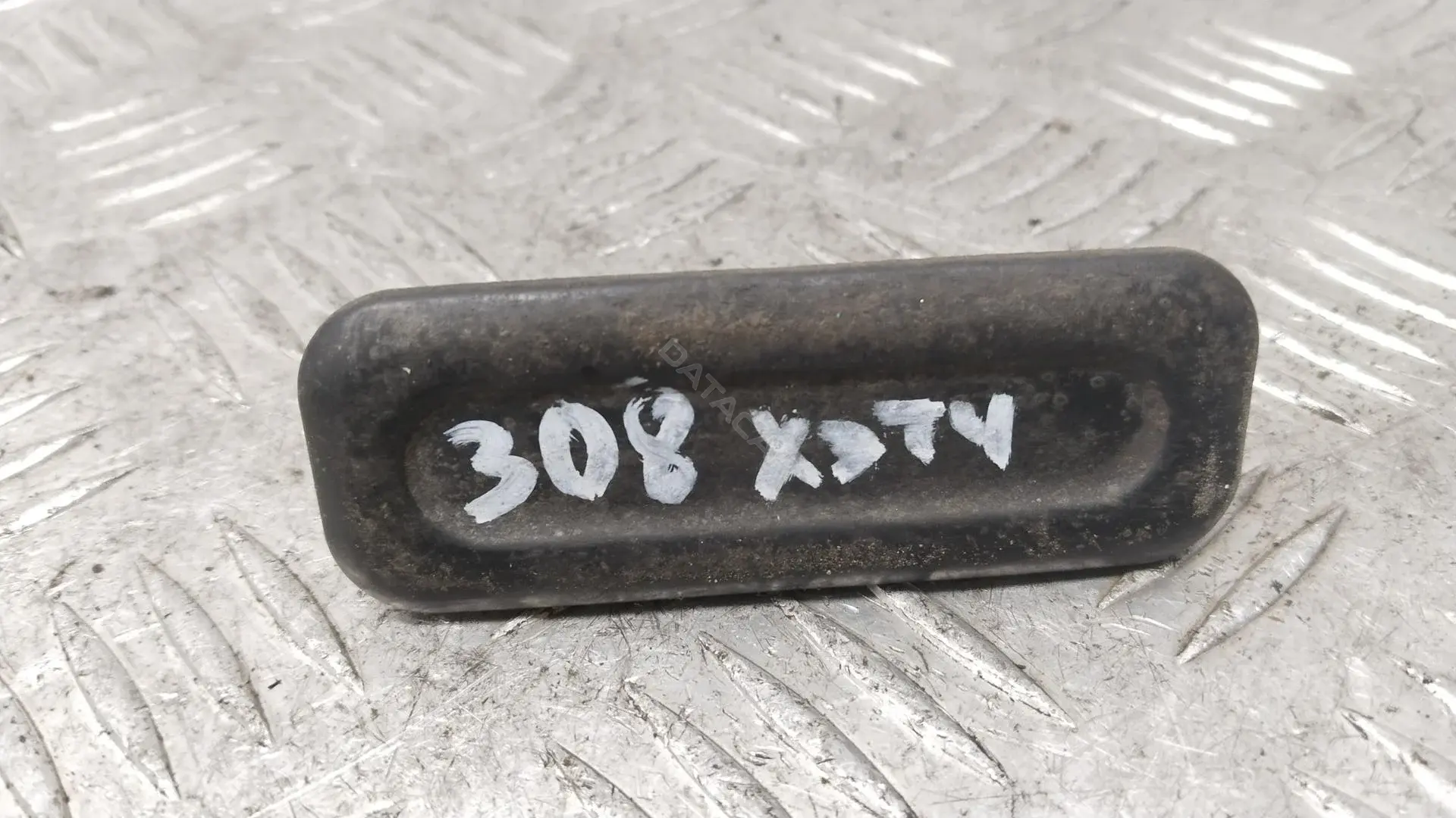 Кнопка крышки багажника 9680602880
