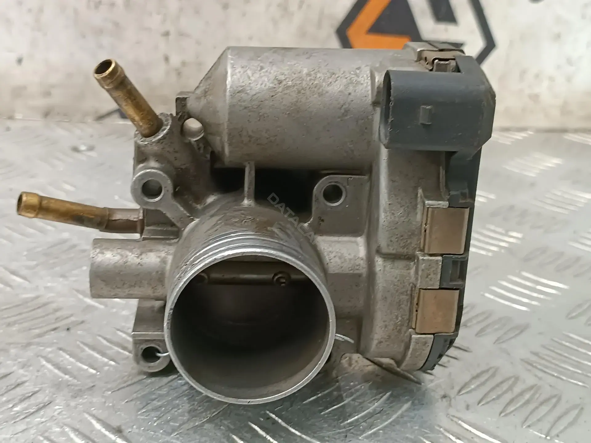 Дроссельная заслонка 03C133062B, 03C133062R, 0892430