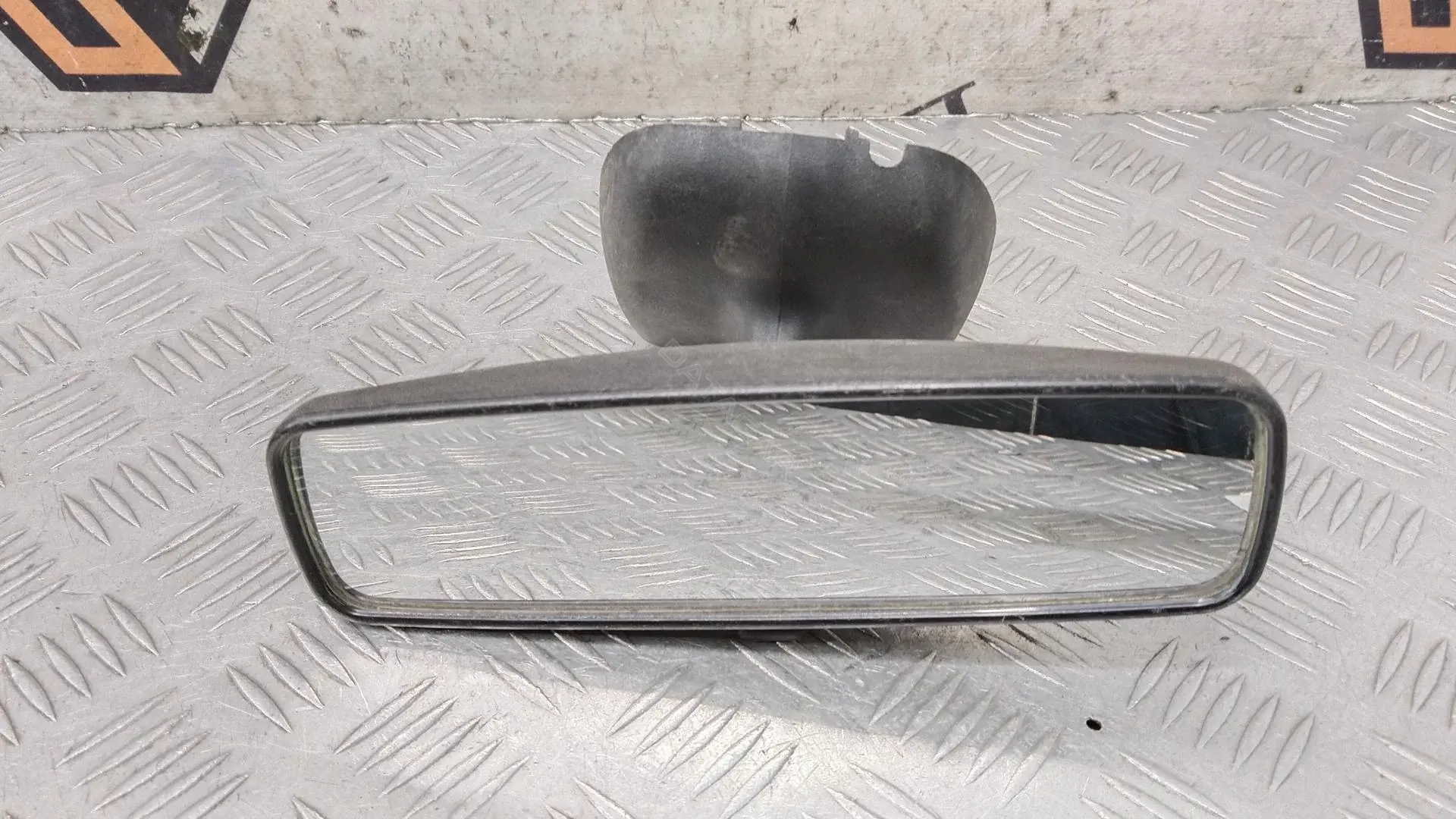 Внутреннее зеркало P2259873