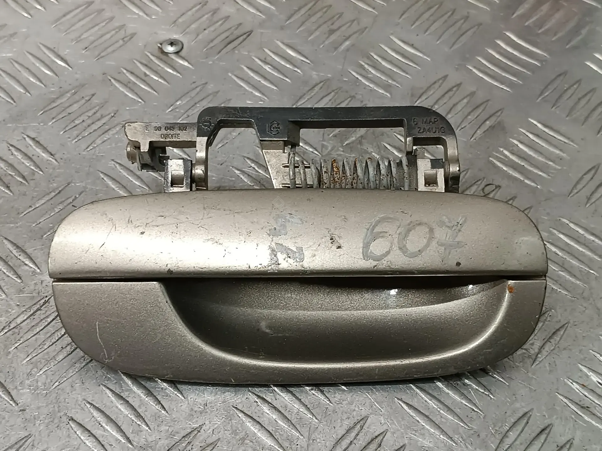 Ручка двери 9629157277