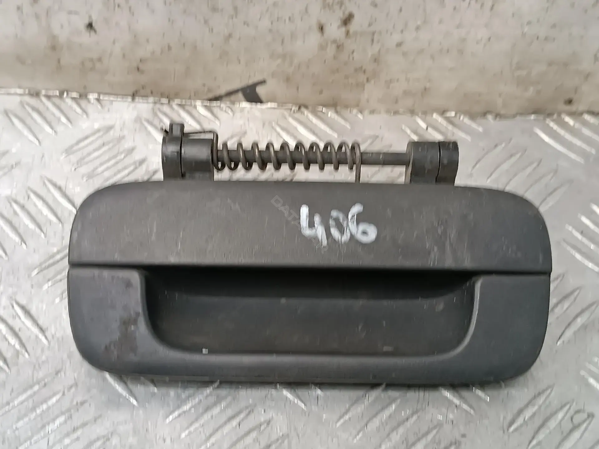 Ручка двери 9101H4