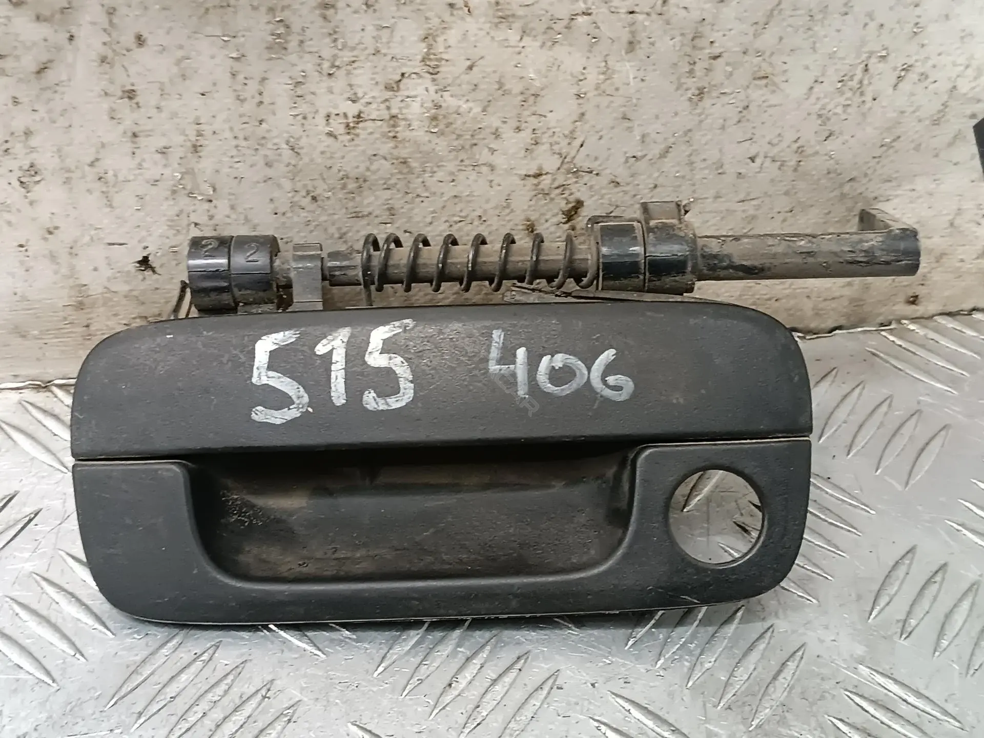 Ручка двери 9621858877