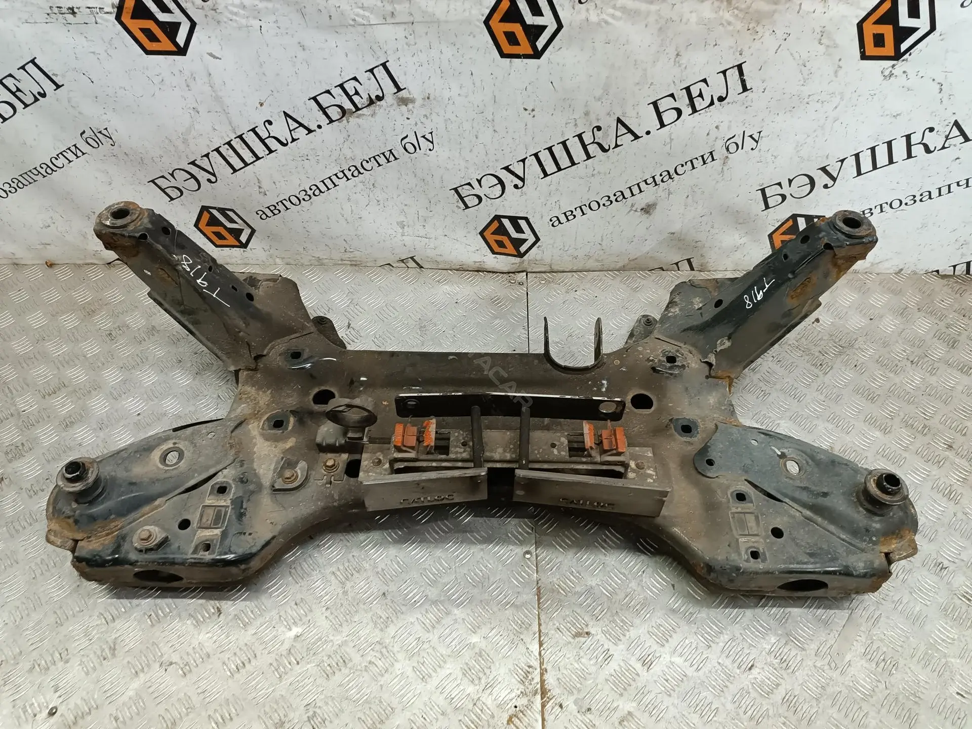 Подрамник 544010095R