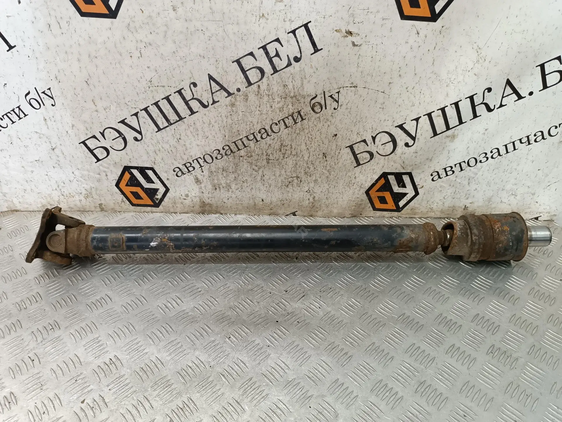 Кардан MR581617