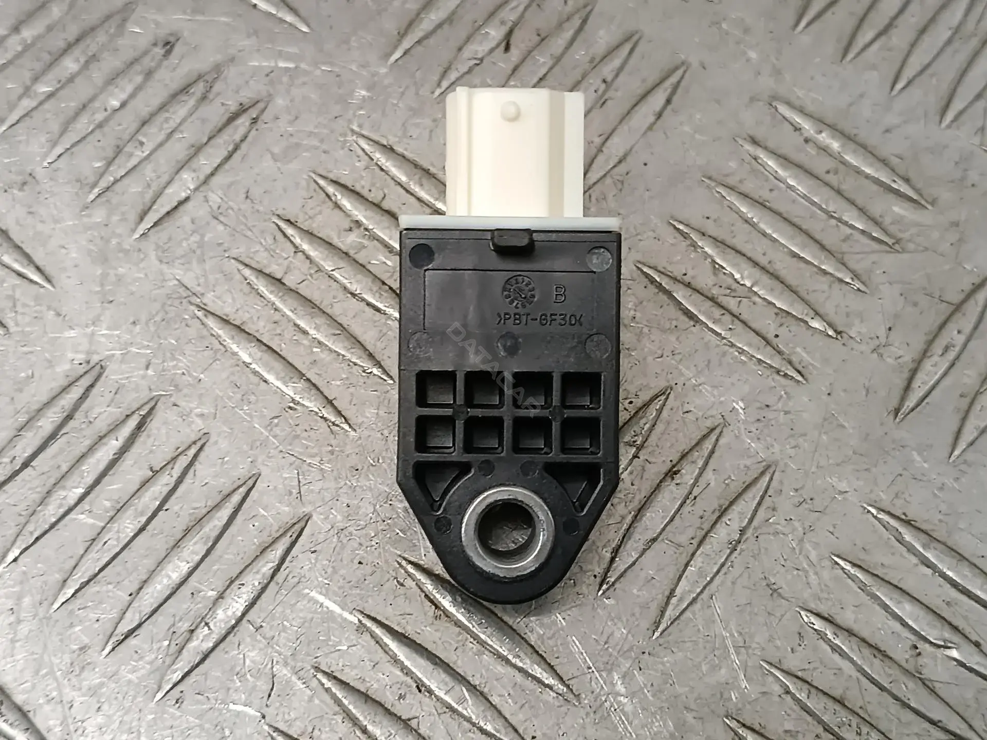 Датчик удара 959200U000