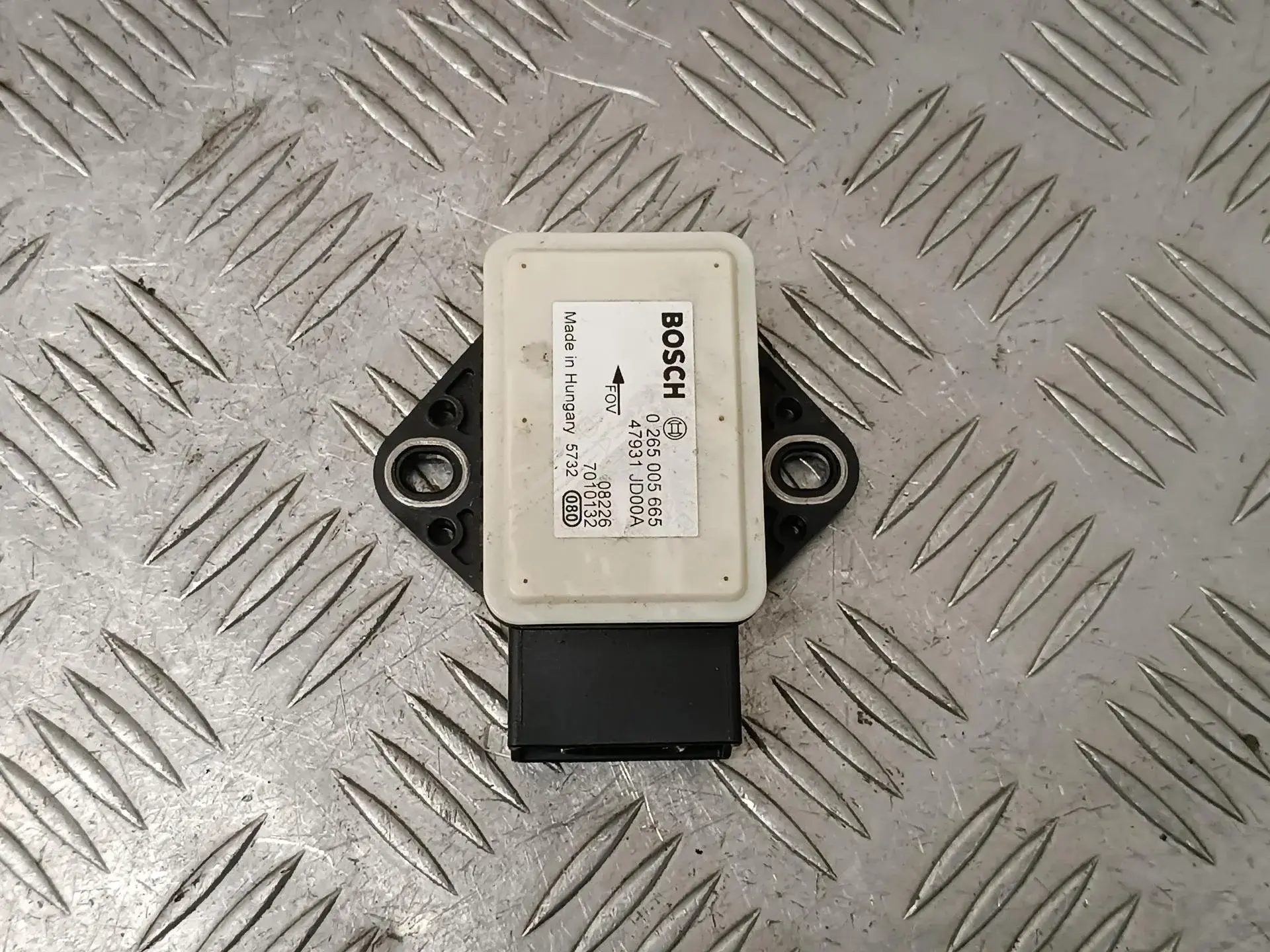 Датчик ускорения 47931JD00A